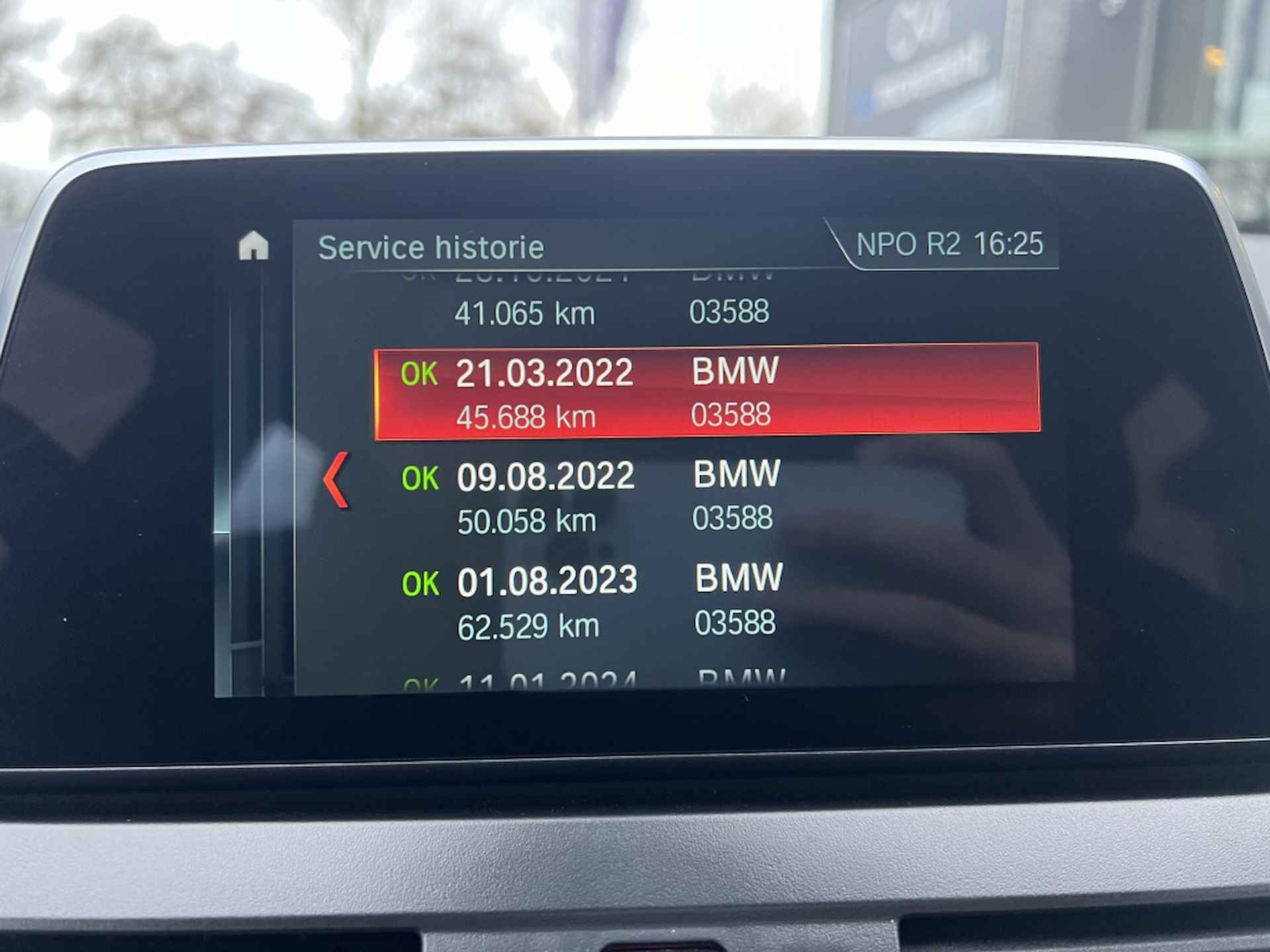 Bmw 2-serie Active Tourer 218i Executive | Automaat | Navi | Cruise | Elektr. achterklep | - 28/29