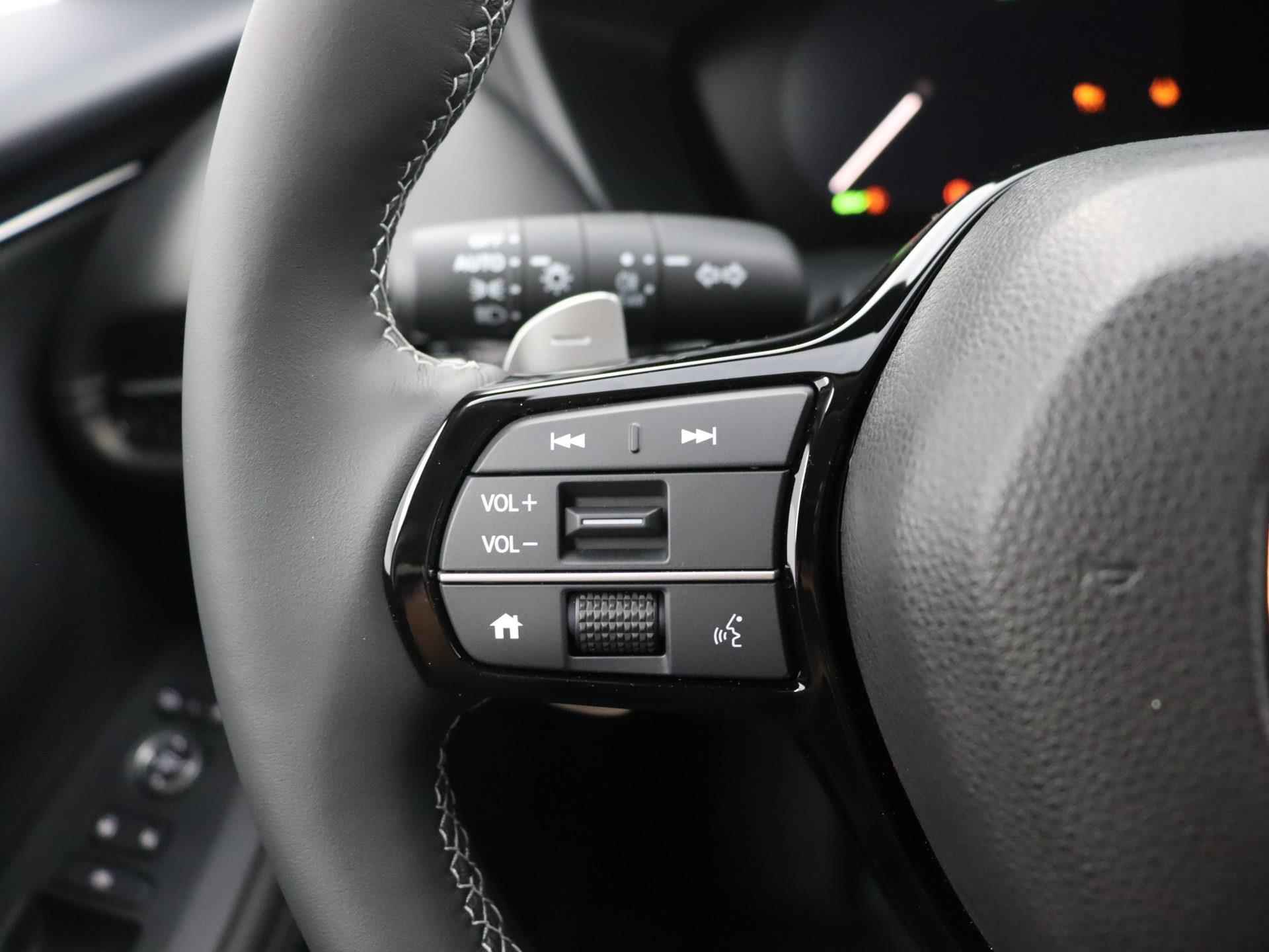 Honda ZR-V 2.0 e:HEV Sport | Incl. € 2500,- Voorraadactie! | Tot 10 jaar garantie!* | Navigatie | Elektrische kofferklep | Half Leer | Privacy glas | 18 inch | - 18/27