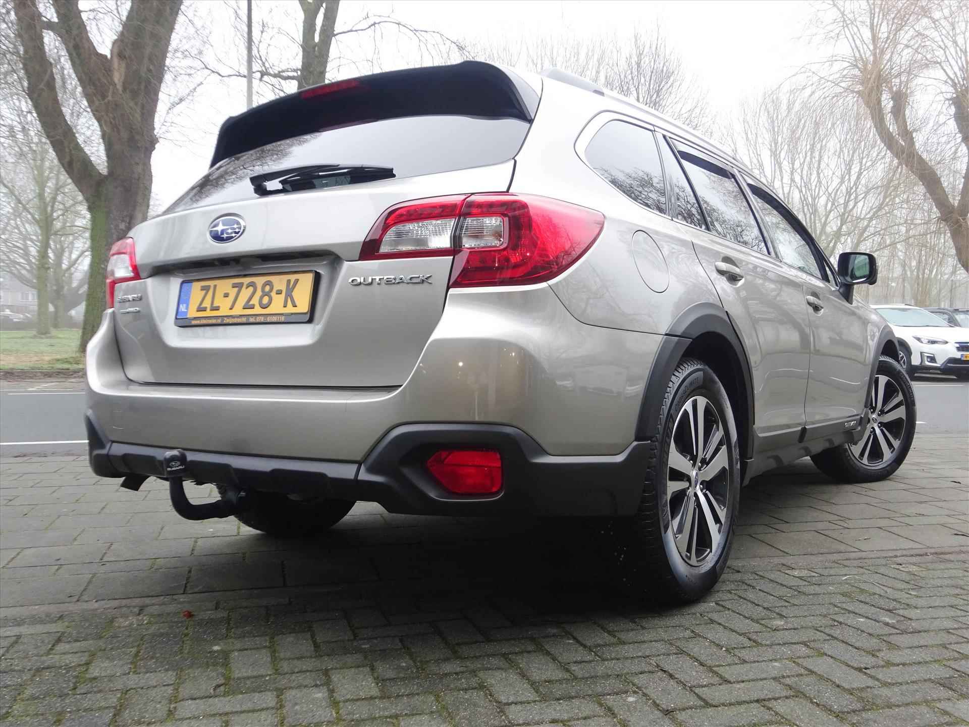 Subaru Outback 2.5i 175PK CVT EyeSight Premium | Leder | Navi | Trekhaak | All Season | Spatbordrandenset - 3/52