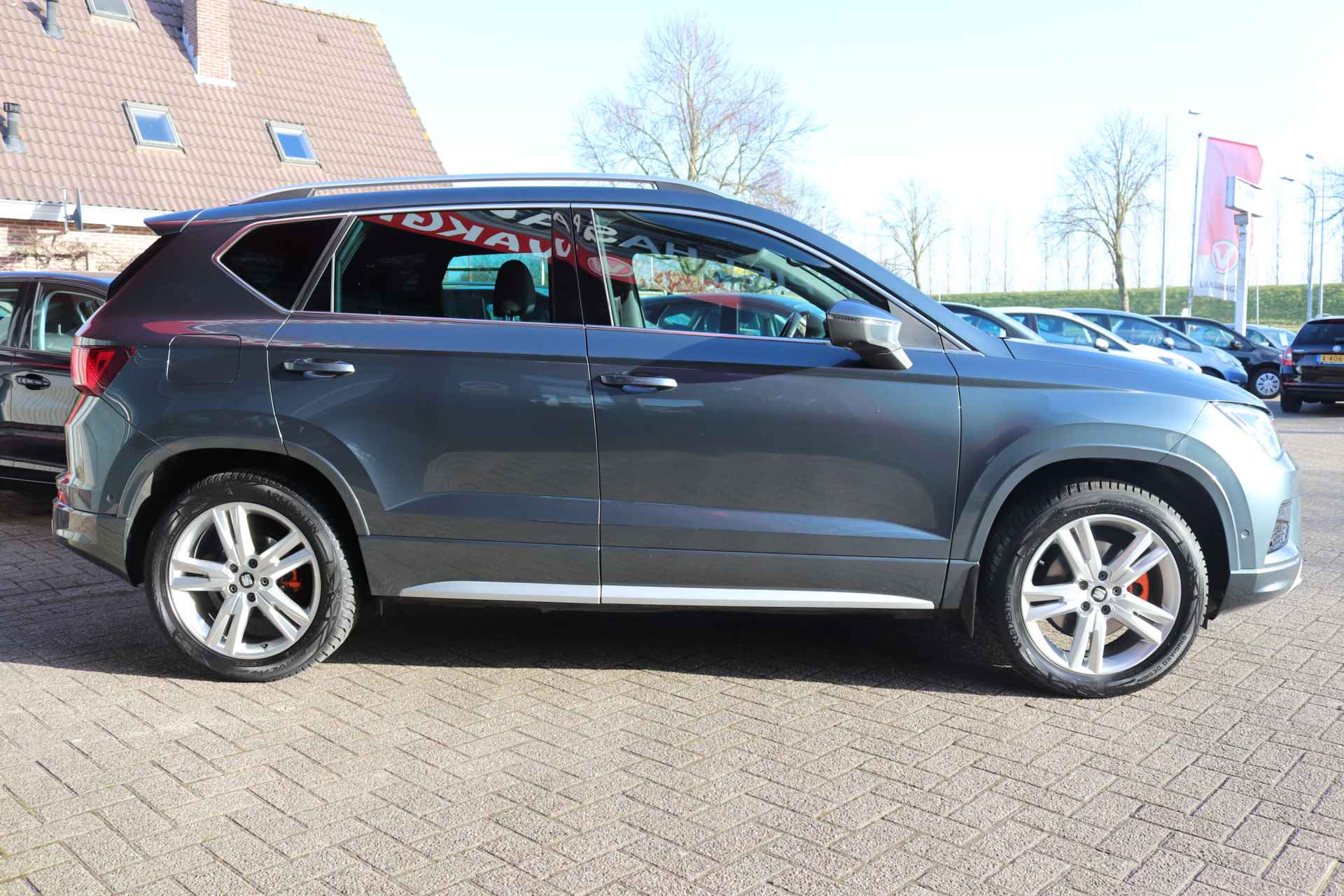 SEAT Ateca 2.0 TSI FR 4DRIVE Business Intense | Clima-Airco | Apple Carplay | Parkeercamera | Incl. BOVAG Garantie | Virtual Cockpit | Wegklapbare trekhaak | - 5/42