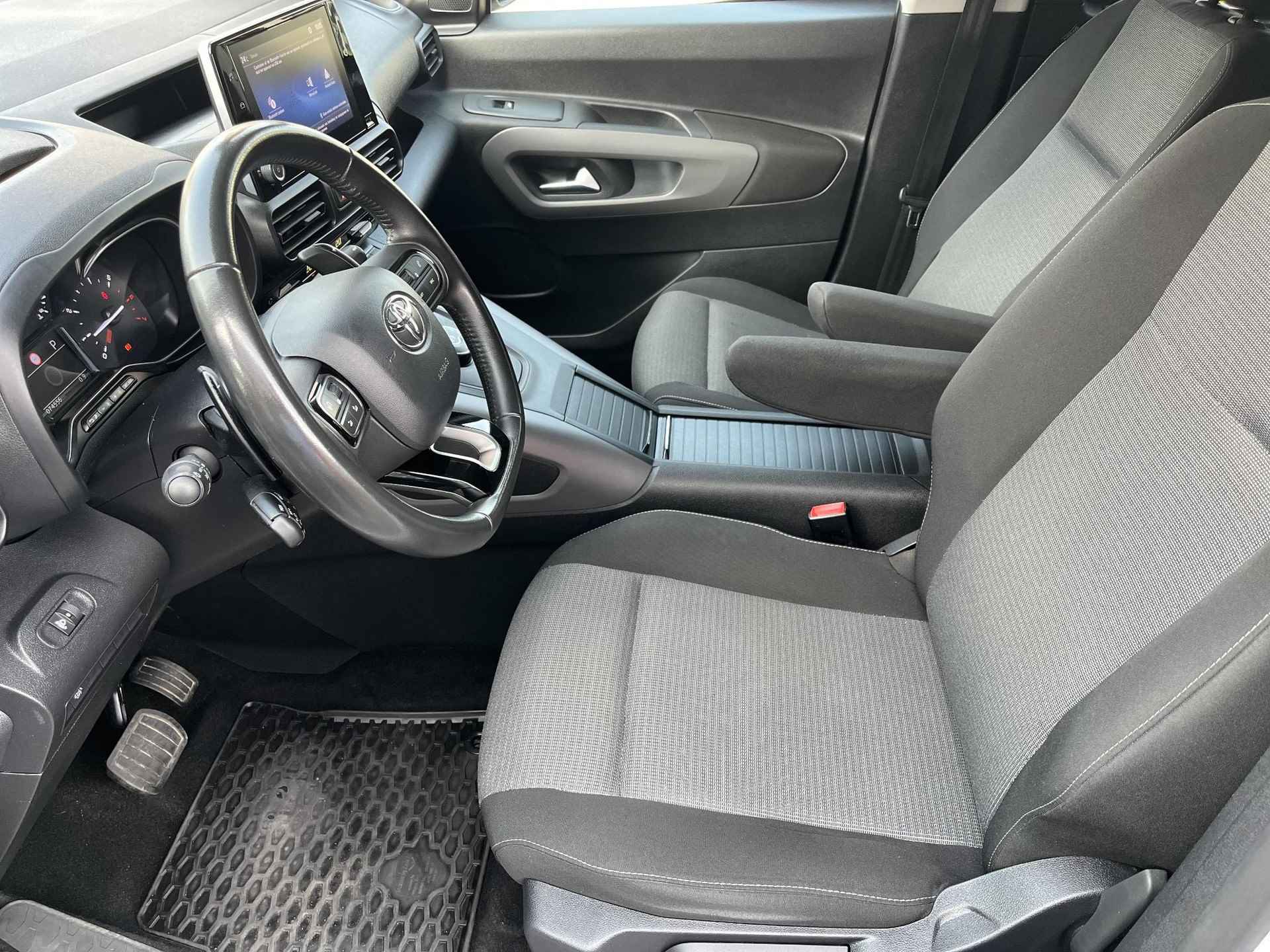 Toyota PROACE CITY Verso 1.2 Turbo Dynamic Long 7p. | Automaat | Carplay | Parkeersensoren | Climate control | Cruise control | - 13/27