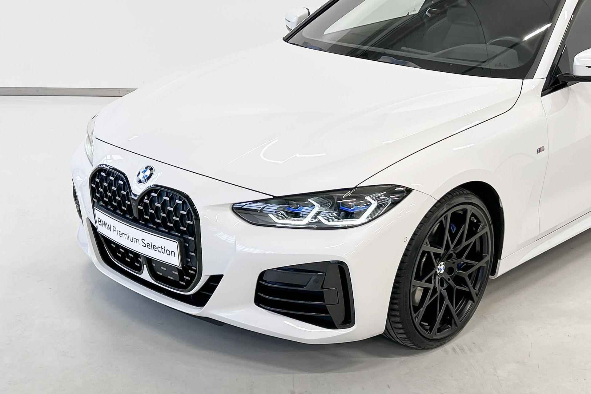 BMW 4 Serie Coupé M440i xDrive High Executive - 18/19