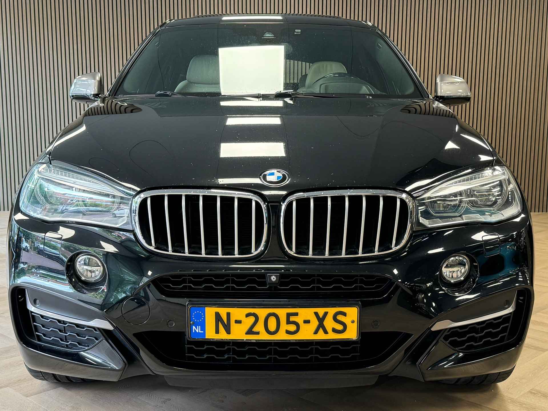 BMW X6 M50d AUT. PANORAMADAK NAVIGATIE AIRCO CRUISE CAMERA PDC MEMORY STOELVERWARMING - 5/43