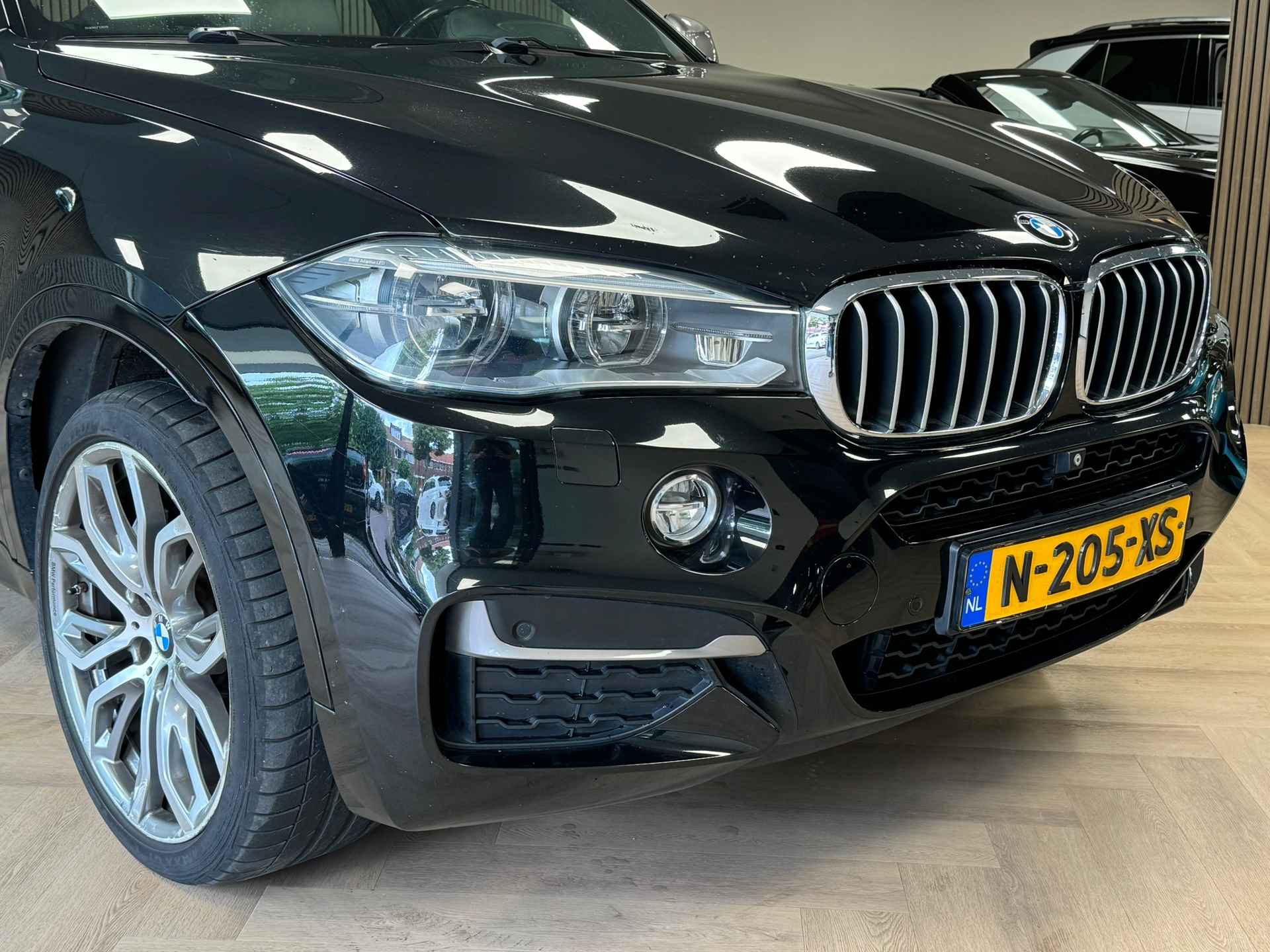 BMW X6 M50d AUT. PANORAMADAK NAVIGATIE AIRCO CRUISE CAMERA PDC MEMORY STOELVERWARMING - 6/43