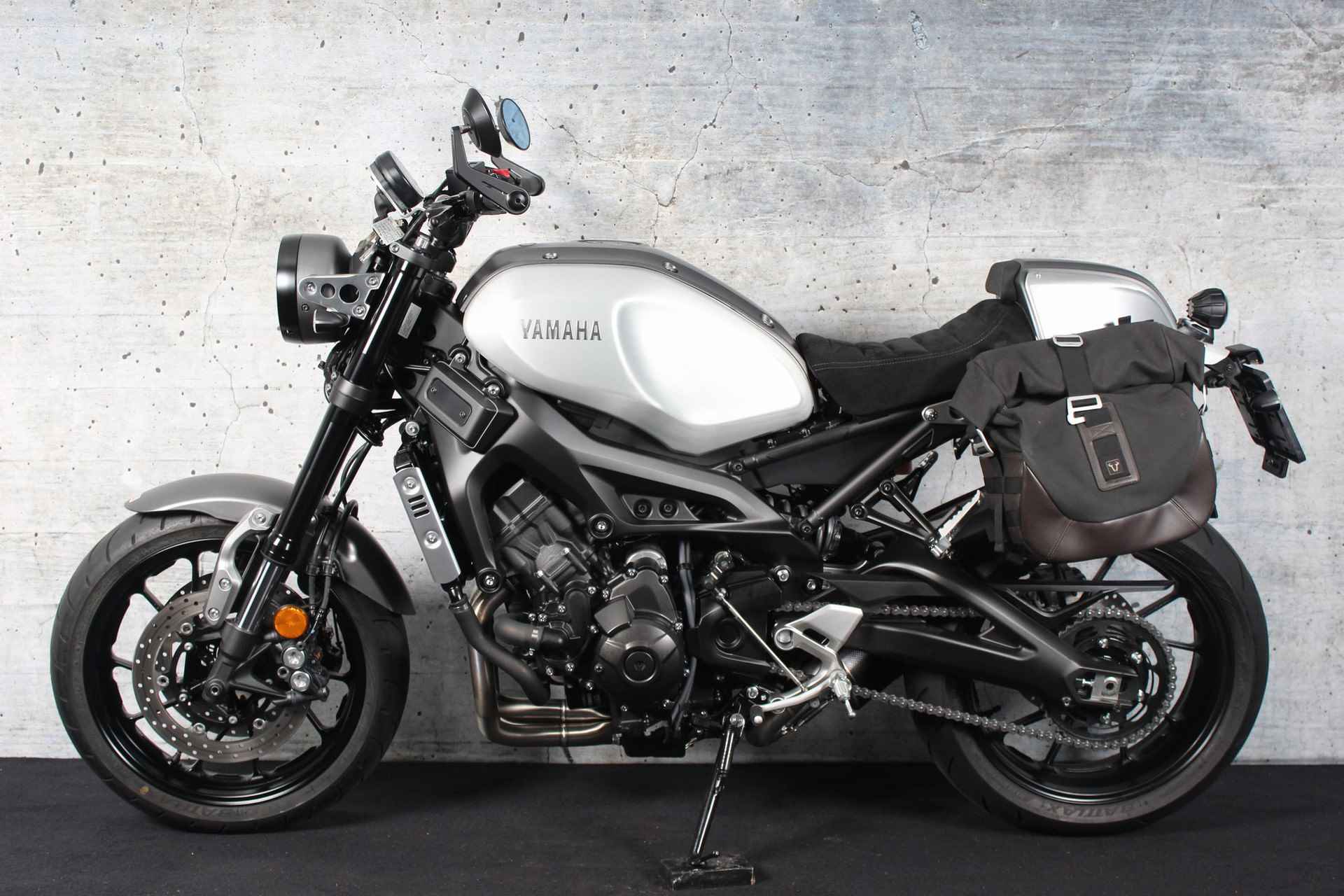 Yamaha XSR 900 ABS Akrapovic - 2/18