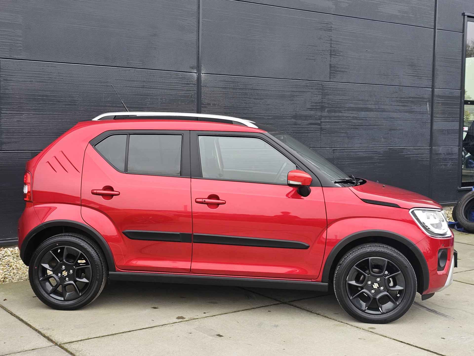 Suzuki Ignis 1.2 Smart Hybrid Style | Trekhaak | Parkeersensoren voor en achter | Multimedia scherm - 9/44