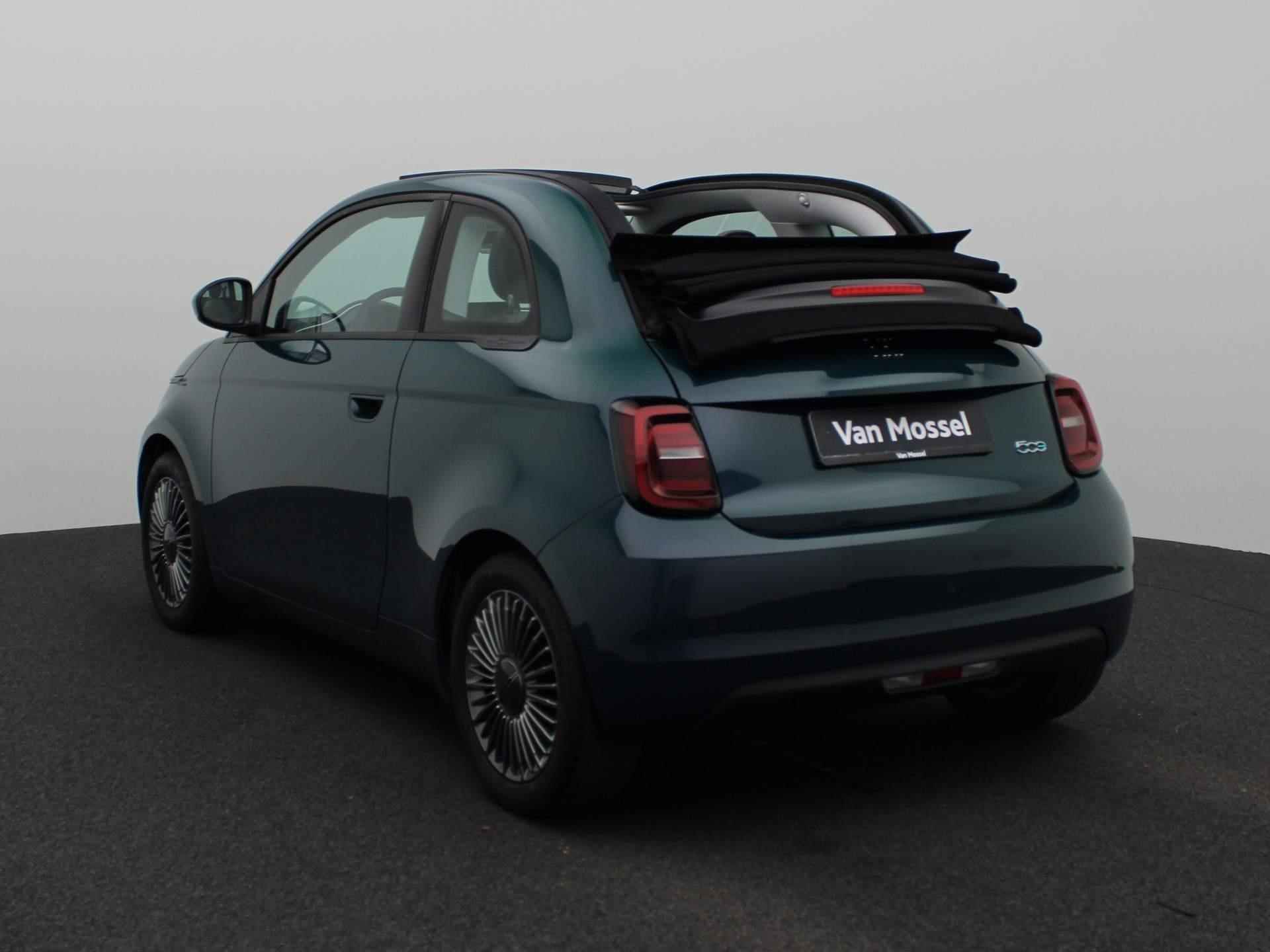 Fiat 500e C Icon 42 kWh Cabrio | Navi | Clima | Cruise | Stoel verwarming | Vouwdak | Sensoren achter - 3/44