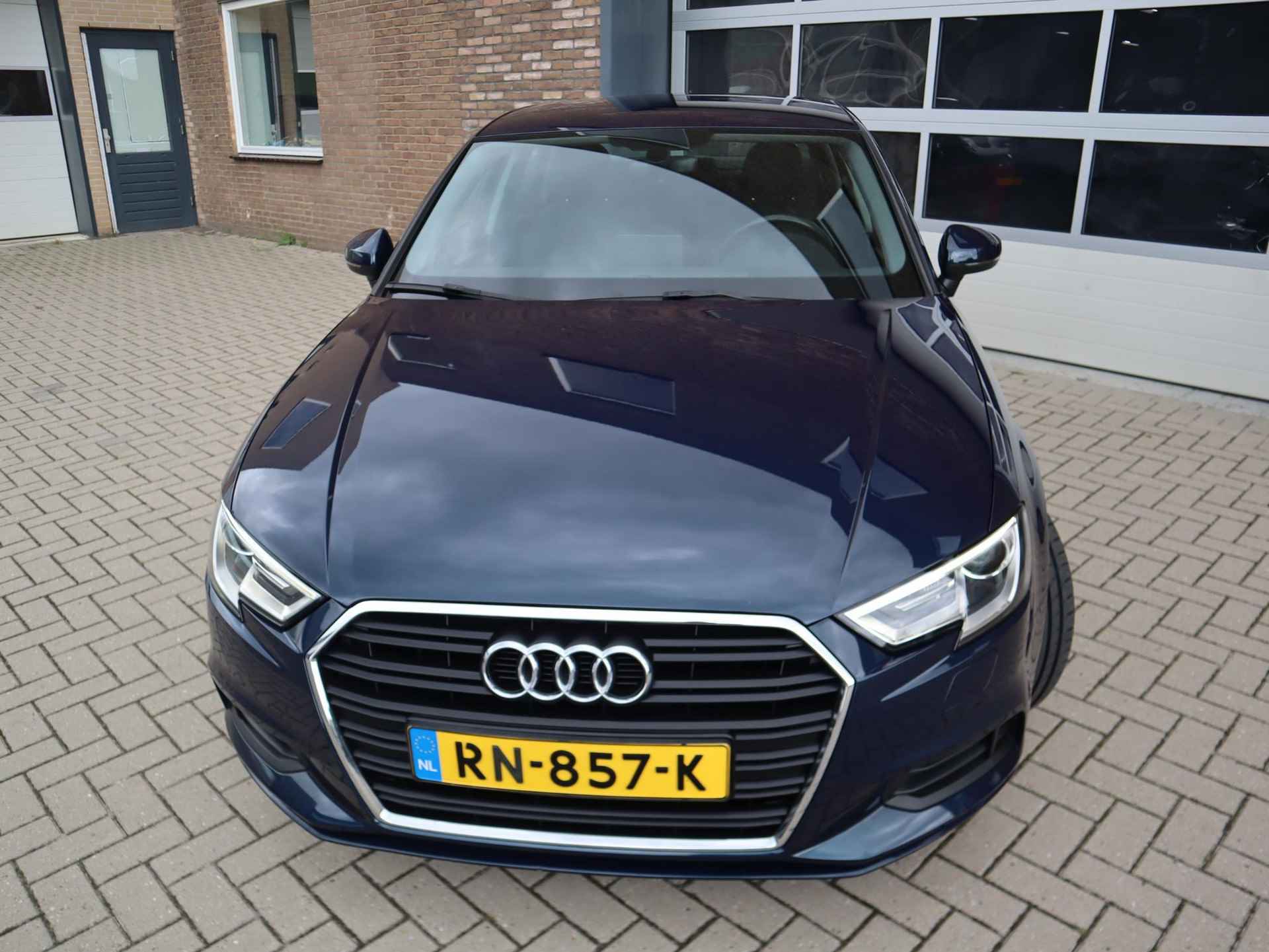 Audi A3 Limousine 1.5 TFSI CoD - 9/37