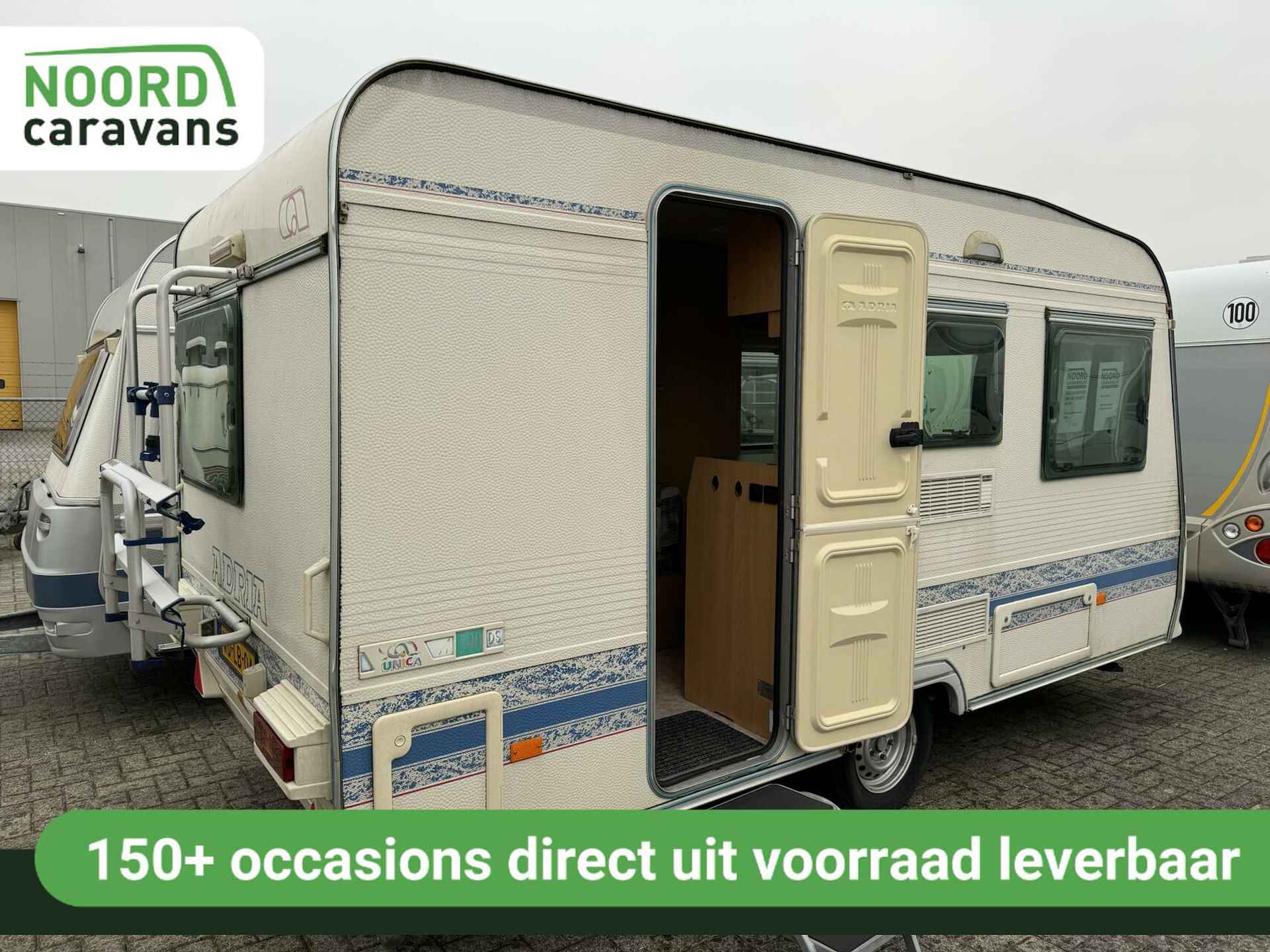 ADRIA UNICA 390 DS VOORTENT + DWARSBED + FIETSENDRAGER - 2/16