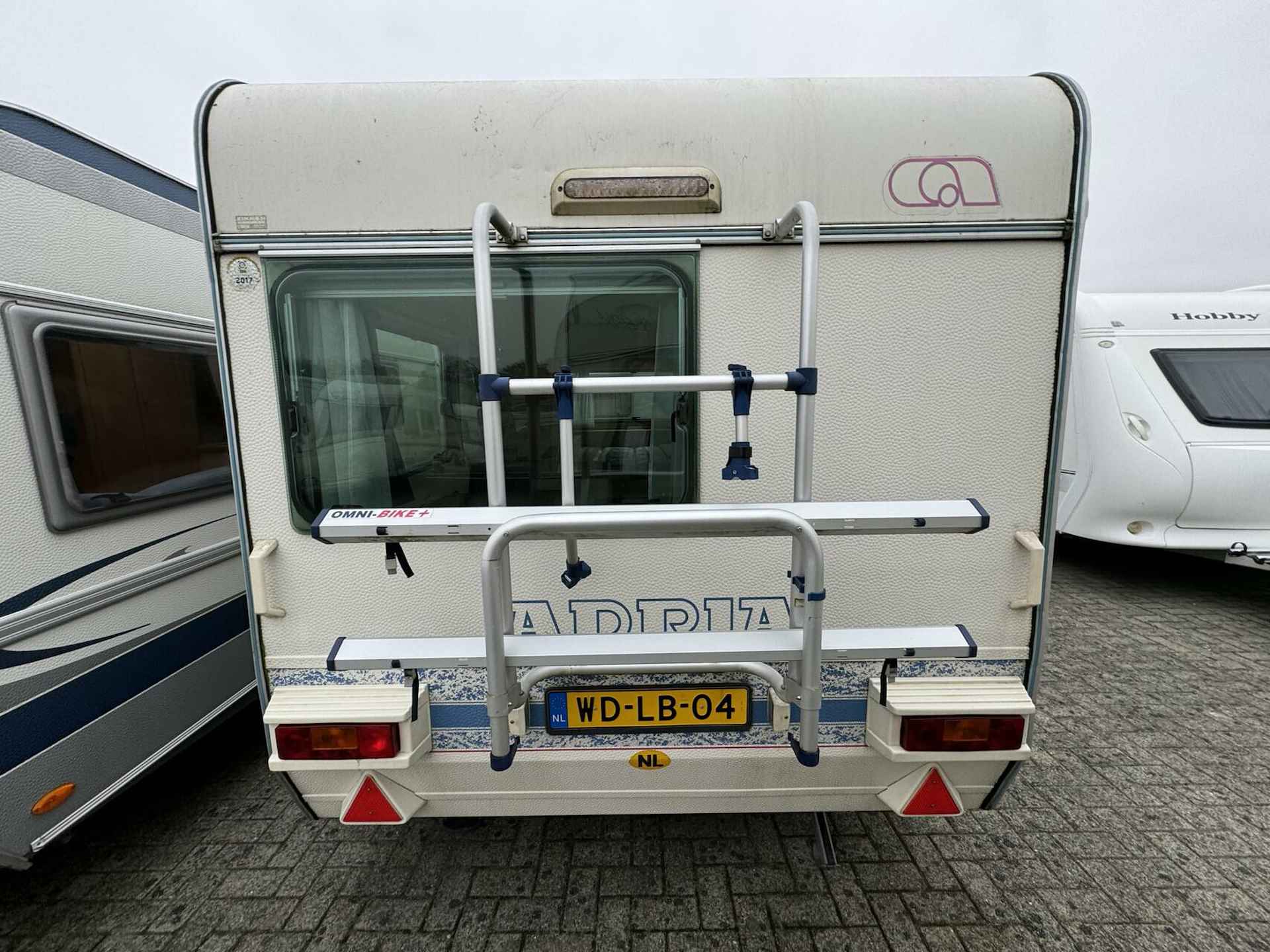 ADRIA UNICA 390 DS VOORTENT + DWARSBED + FIETSENDRAGER - 6/16