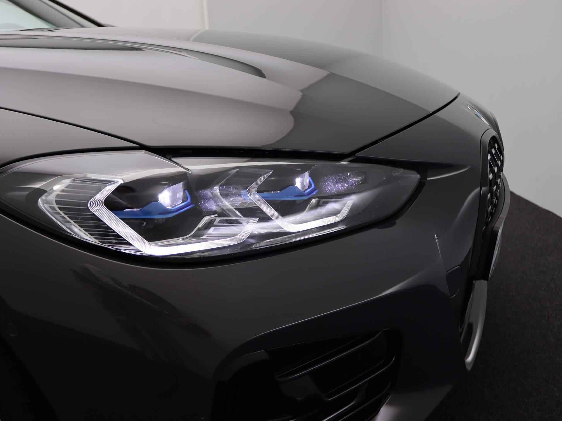 BMW 4 Serie Coupé 430i High Executive | M Sportpakket | Achteruitrijcamera | Extra Getint Glas Achter | Laserlight | DAB | 18'' - 16/19