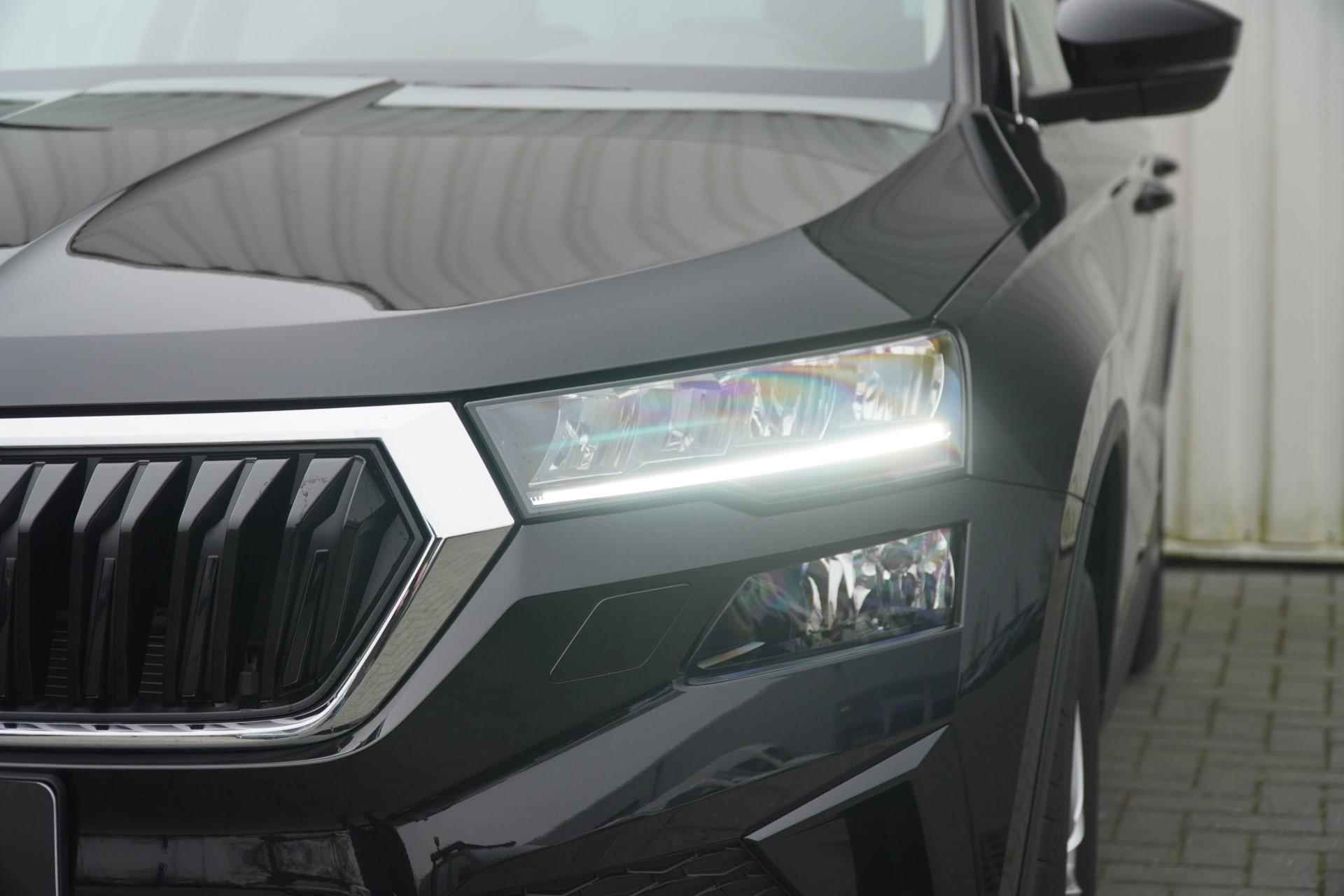 Skoda Karoq 1.5 TSI 150pk DSG ACT Business Edition | Design Pakket | Winter Pakket - 25/47