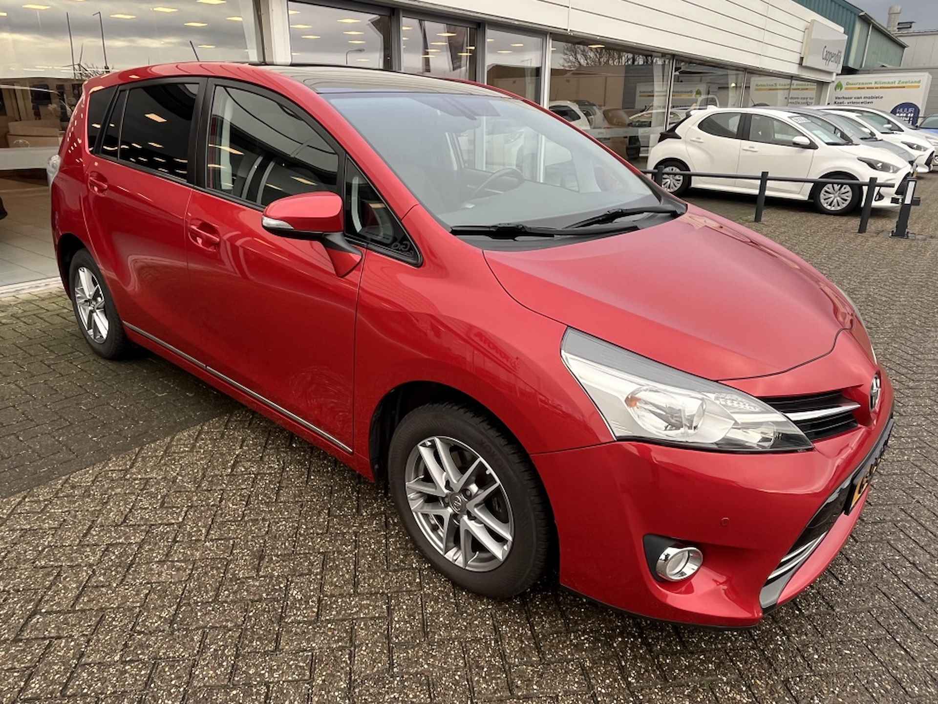 Toyota Verso | NET BINNEN | 1.8 VVT-i Aspiration 7pers. | Panodak | Trekhaak | - 2/27