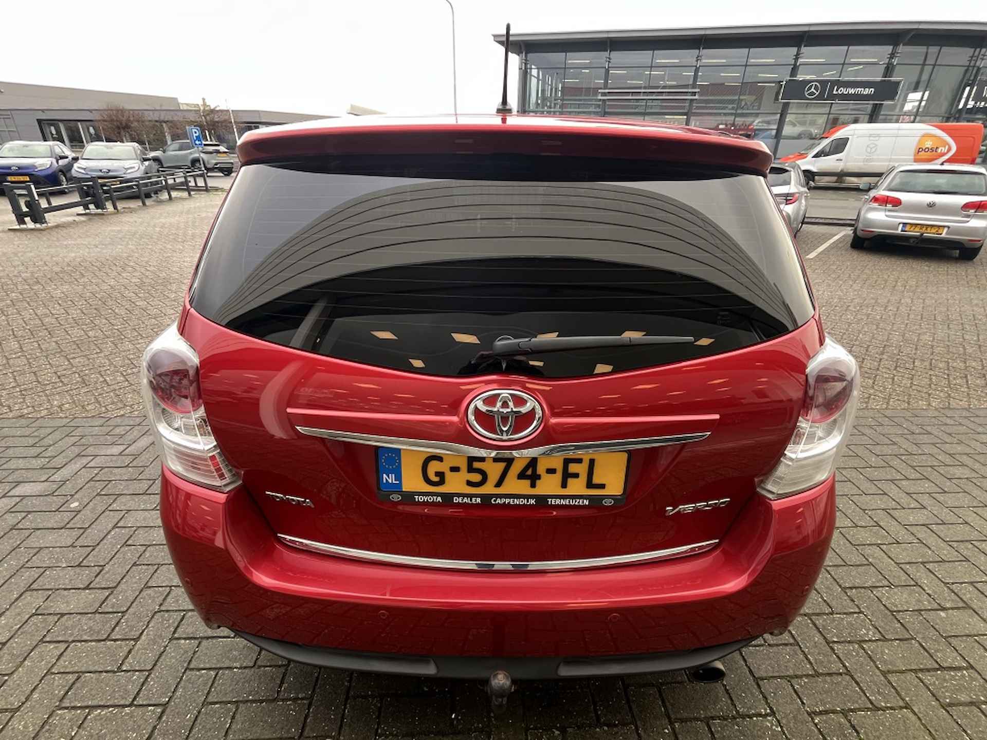 Toyota Verso | NET BINNEN | 1.8 VVT-i Aspiration 7pers. | Panodak | Trekhaak | - 18/27