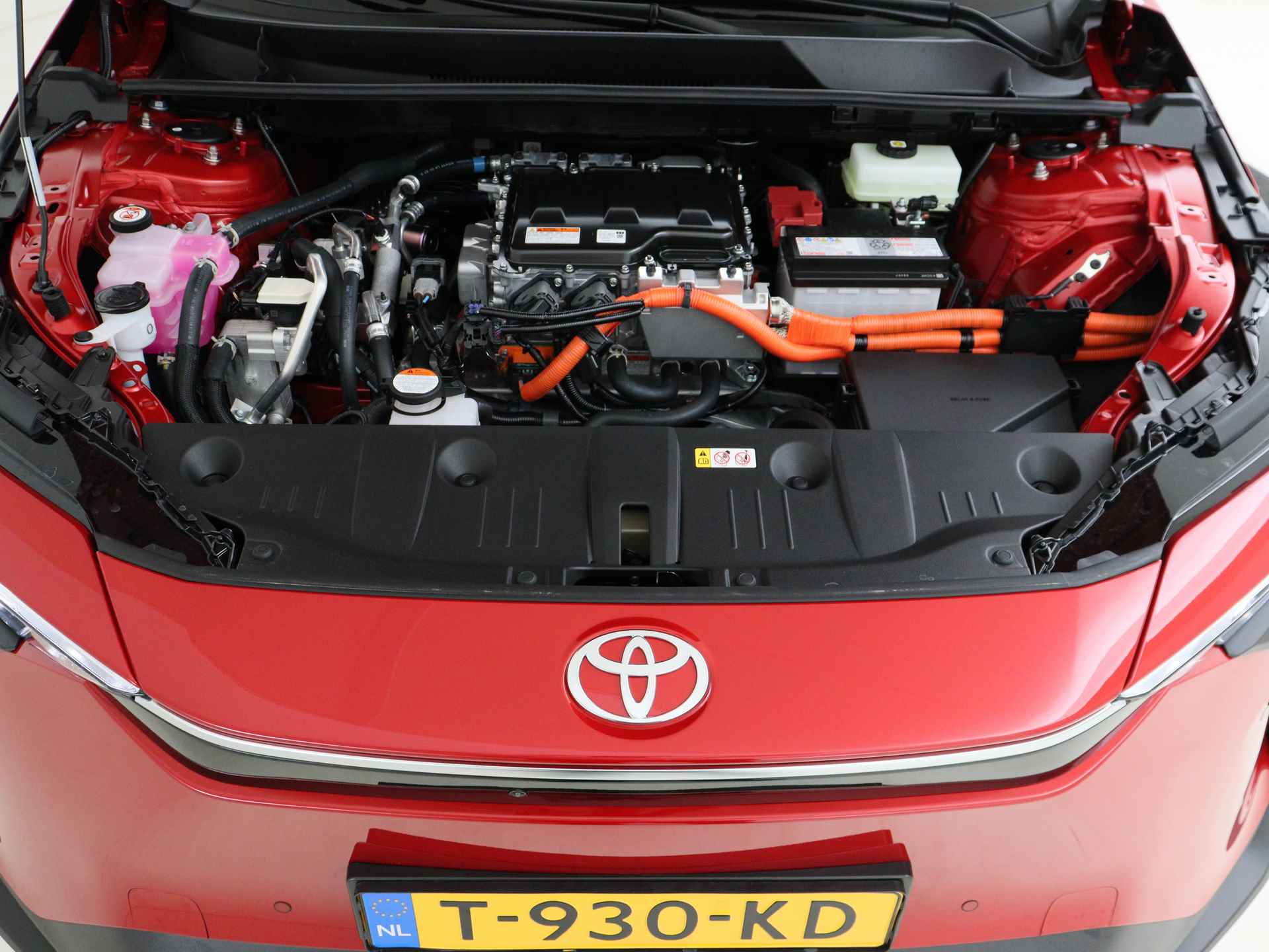 Toyota Bz4x Dynamic 71 kWh 3-fase Bi-Tone Panoramadak | DEMO | Verwarmd stuur | - 27/29