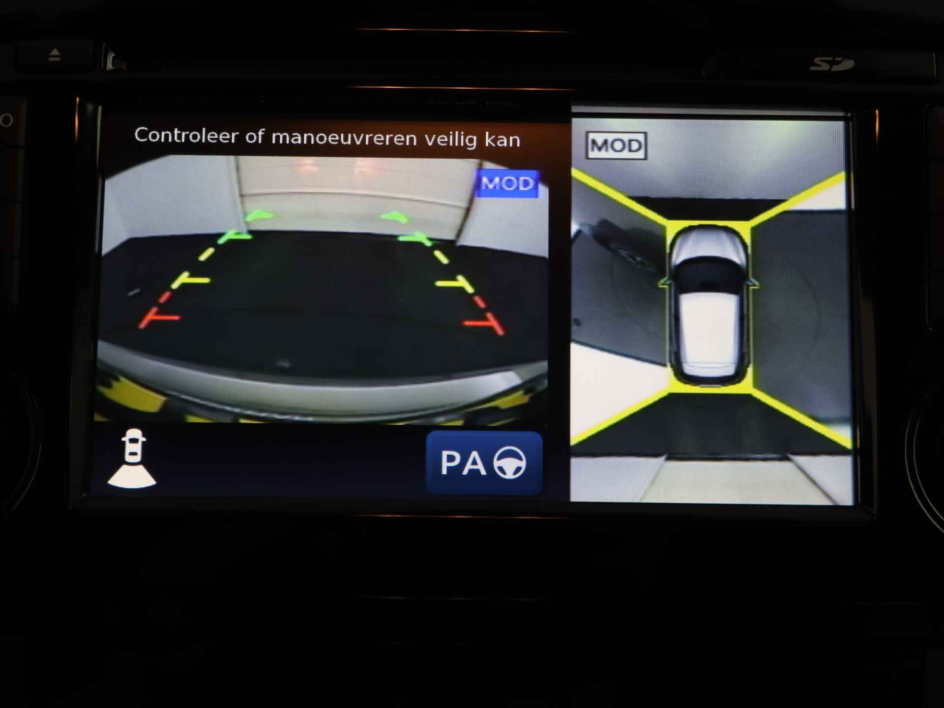 Nissan QASHQAI 1.2 Tekna | Panoramadak | 360 Camera | Stoelverwarming | Trekhaak | Navigatie | - 9/41