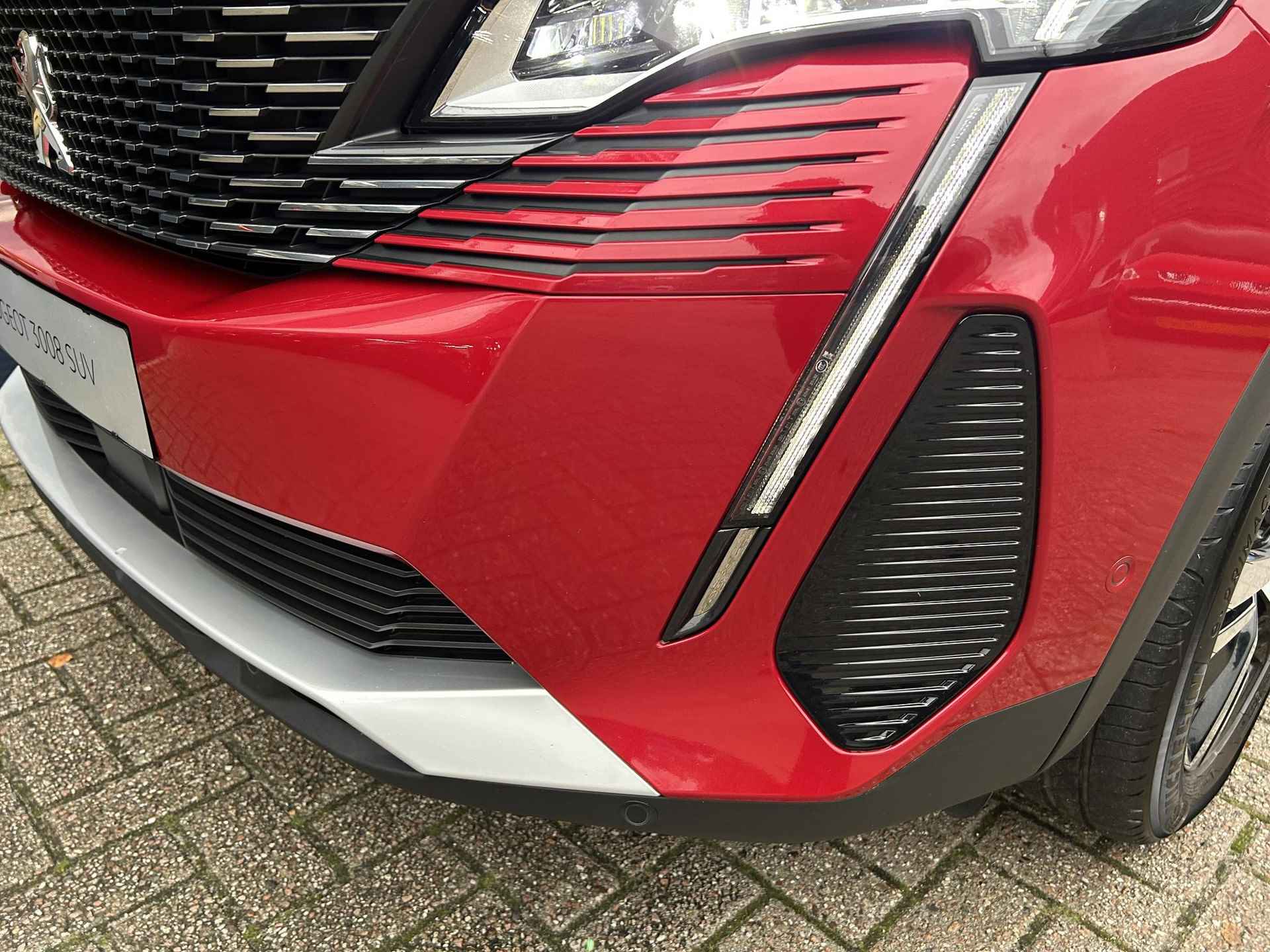 Peugeot 3008 1.6 HYbrid 225 GT | Navigatie | Plug in Hybride | Elektrische Achterklep | Keyless Entry | Full LED Verlichting | Automaat | Dodehoek bewaking | Stoelverwarming | Cruise Control | Lichtmetaal | Camera. - 42/53