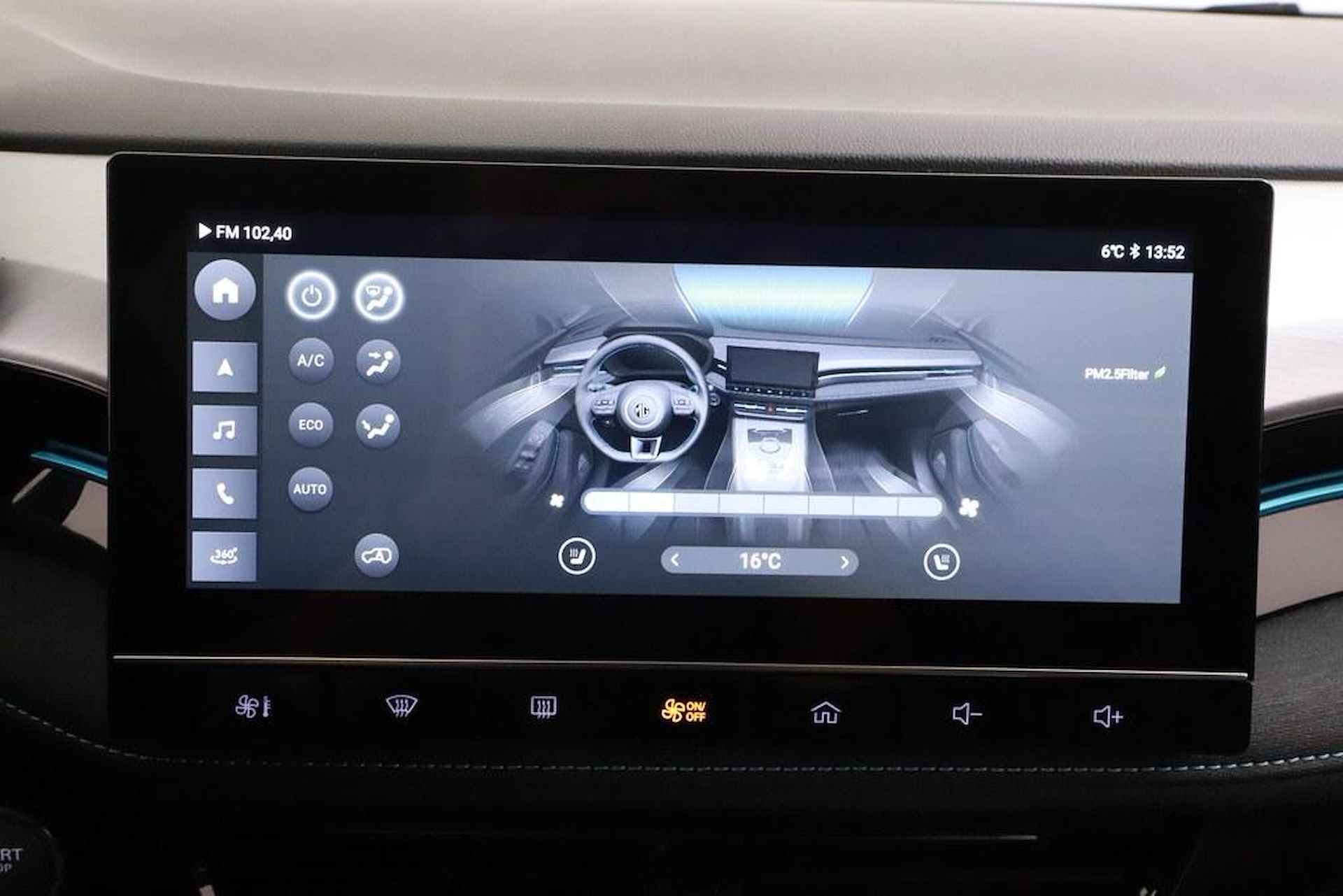 MG 5 Long Range Luxury 61 kWh Full Options - 16/37