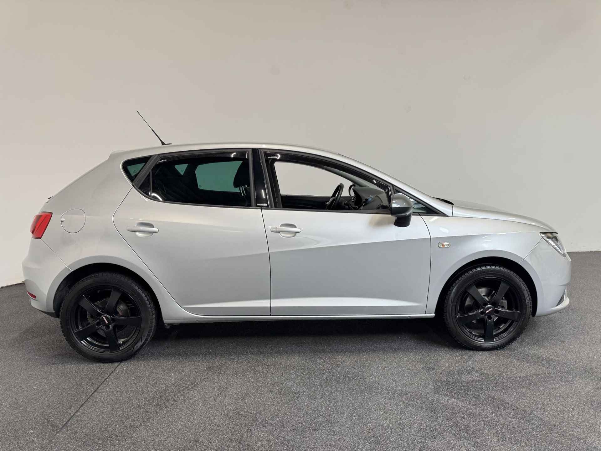 SEAT Ibiza 1.4 TDI FR Connect Airco Lichtmetalen velgen - 5/29