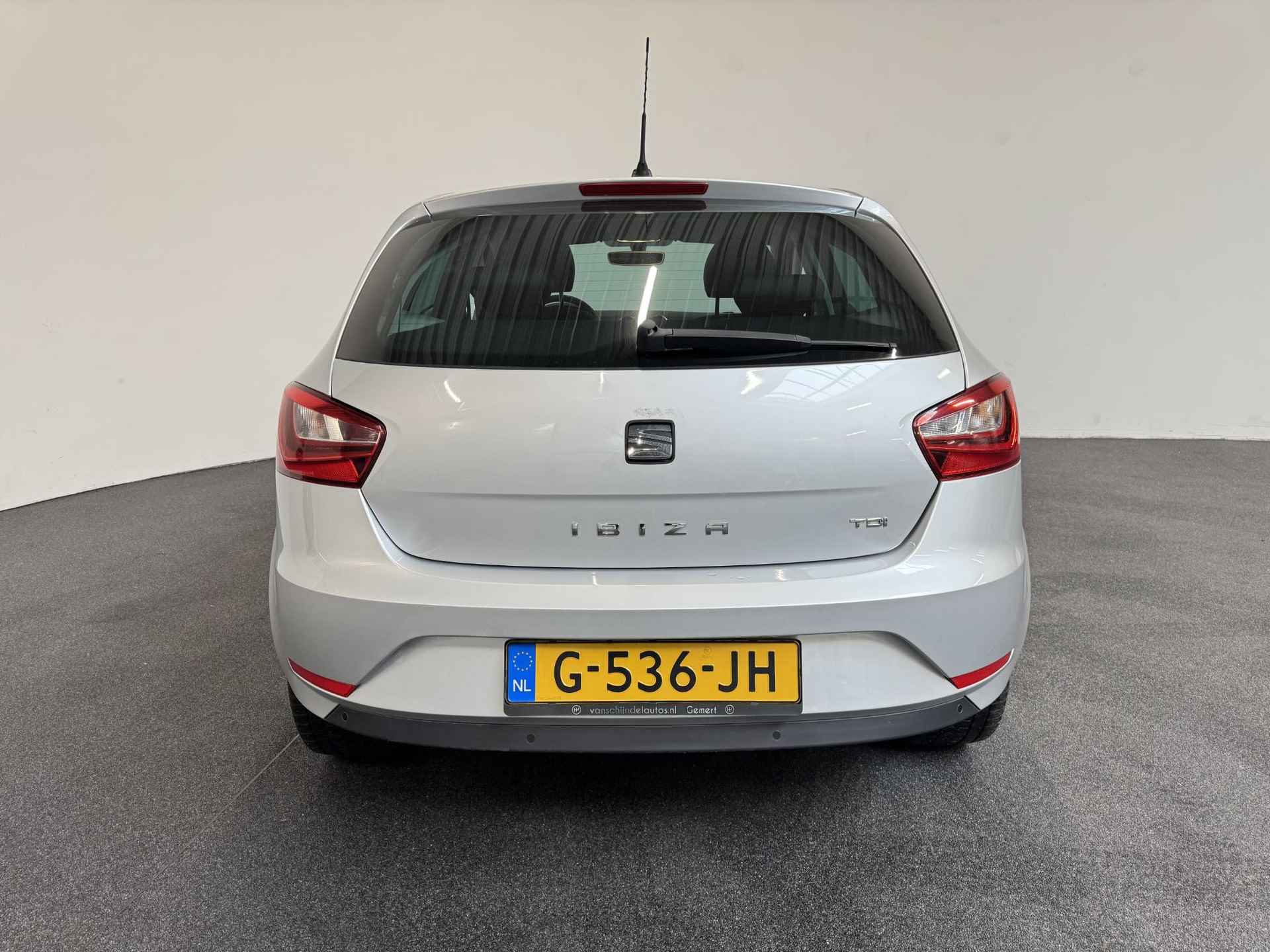 SEAT Ibiza 1.4 TDI FR Connect Airco Lichtmetalen velgen - 8/29