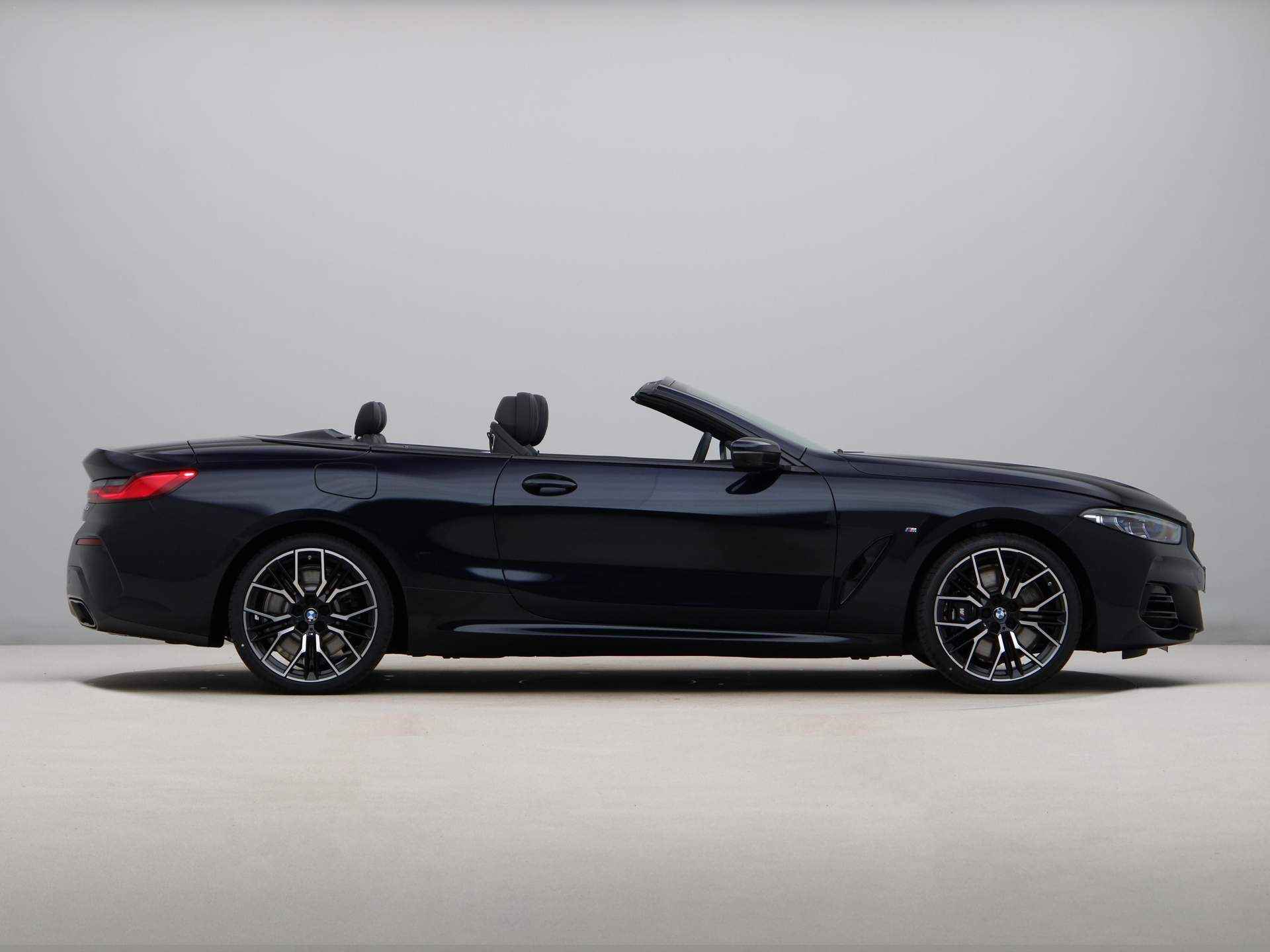 BMW 8 Serie Cabrio 840i - 12/34