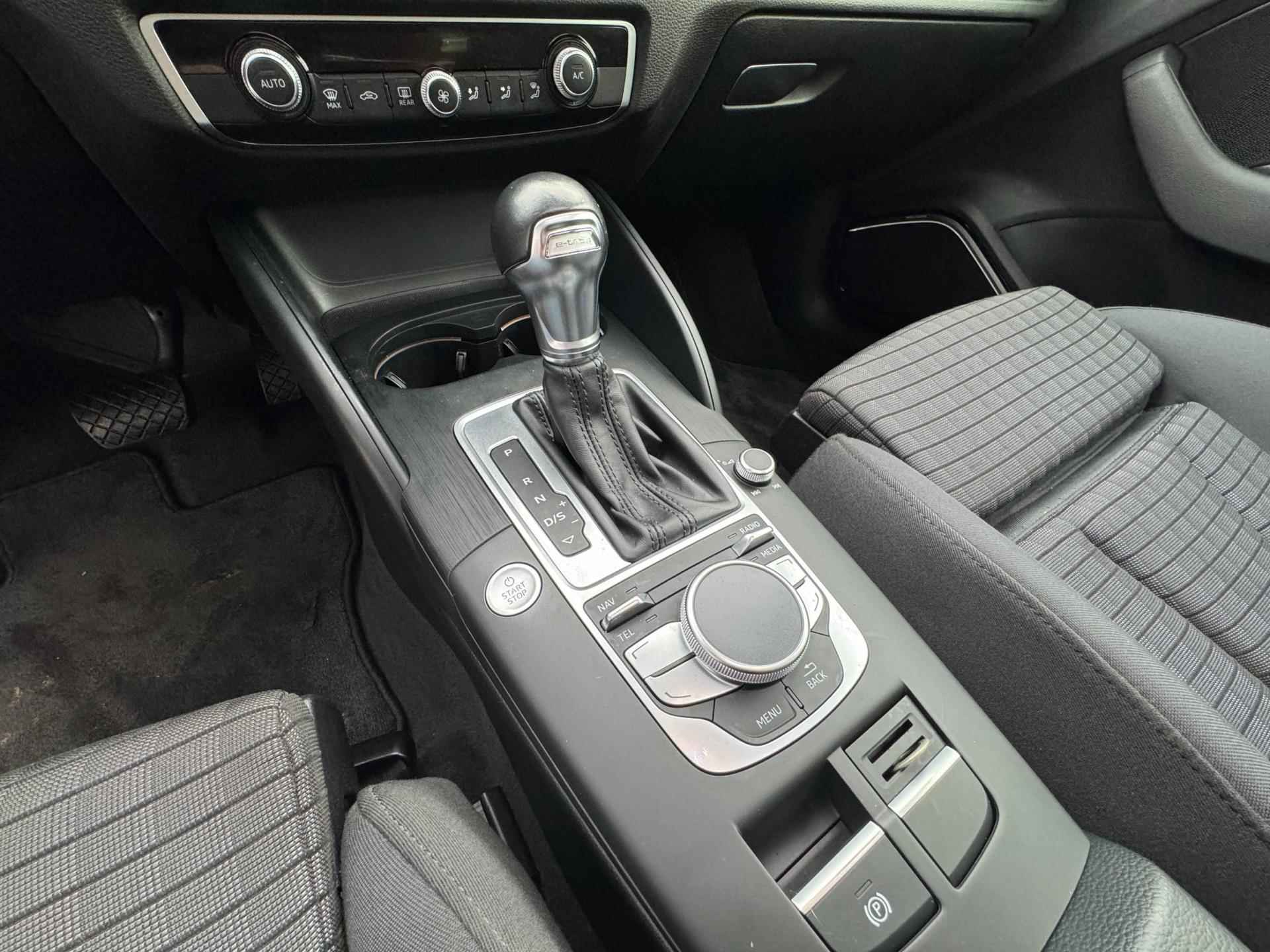 Audi A3 Sportback 1.4 e-tron PHEV Ambition Pro Line plus / Pano / B&O / ACC / Keyless / Sport . - 28/44