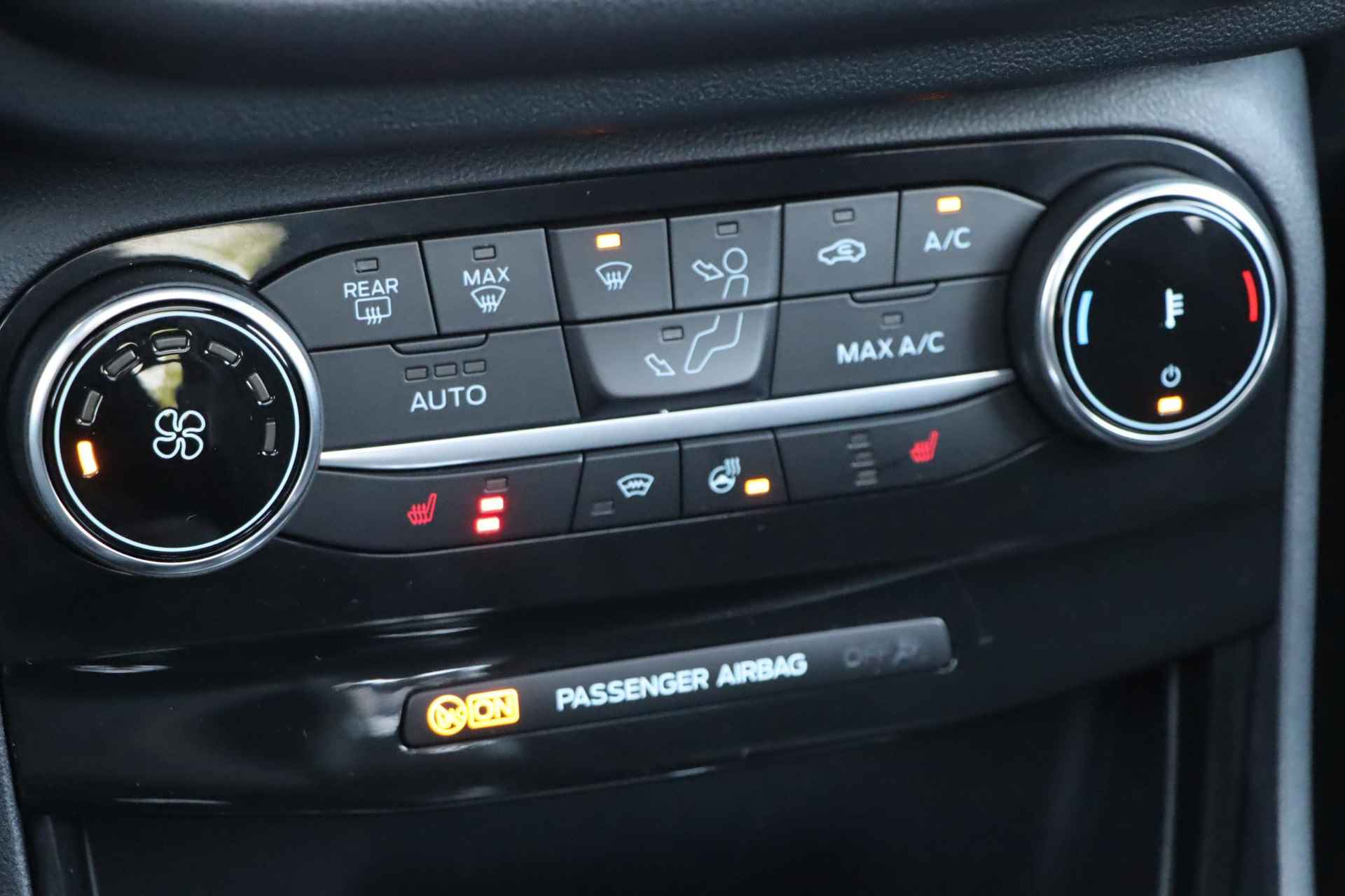 Ford Puma 1.5 EcoBoost ST-X | Panoramadak | Achteruitrijcamera | Winter Pack | Elektrische achterklep | B&O audiosysteem | Dodehoek detectie | - 31/41