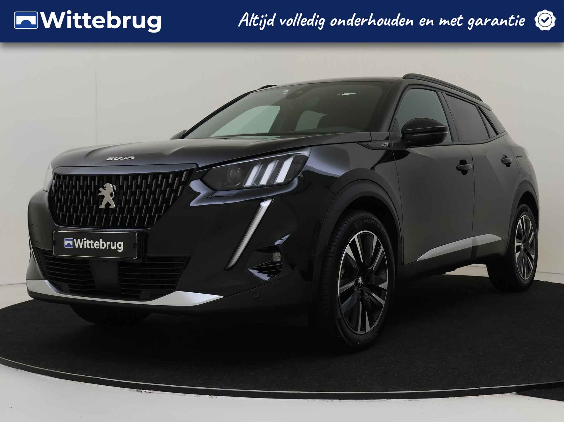 Peugeot 2008 1.2 PureTech GT Pack 155 pk Automaat | Navigatie | Panorama dak | Climate Control - 1/36