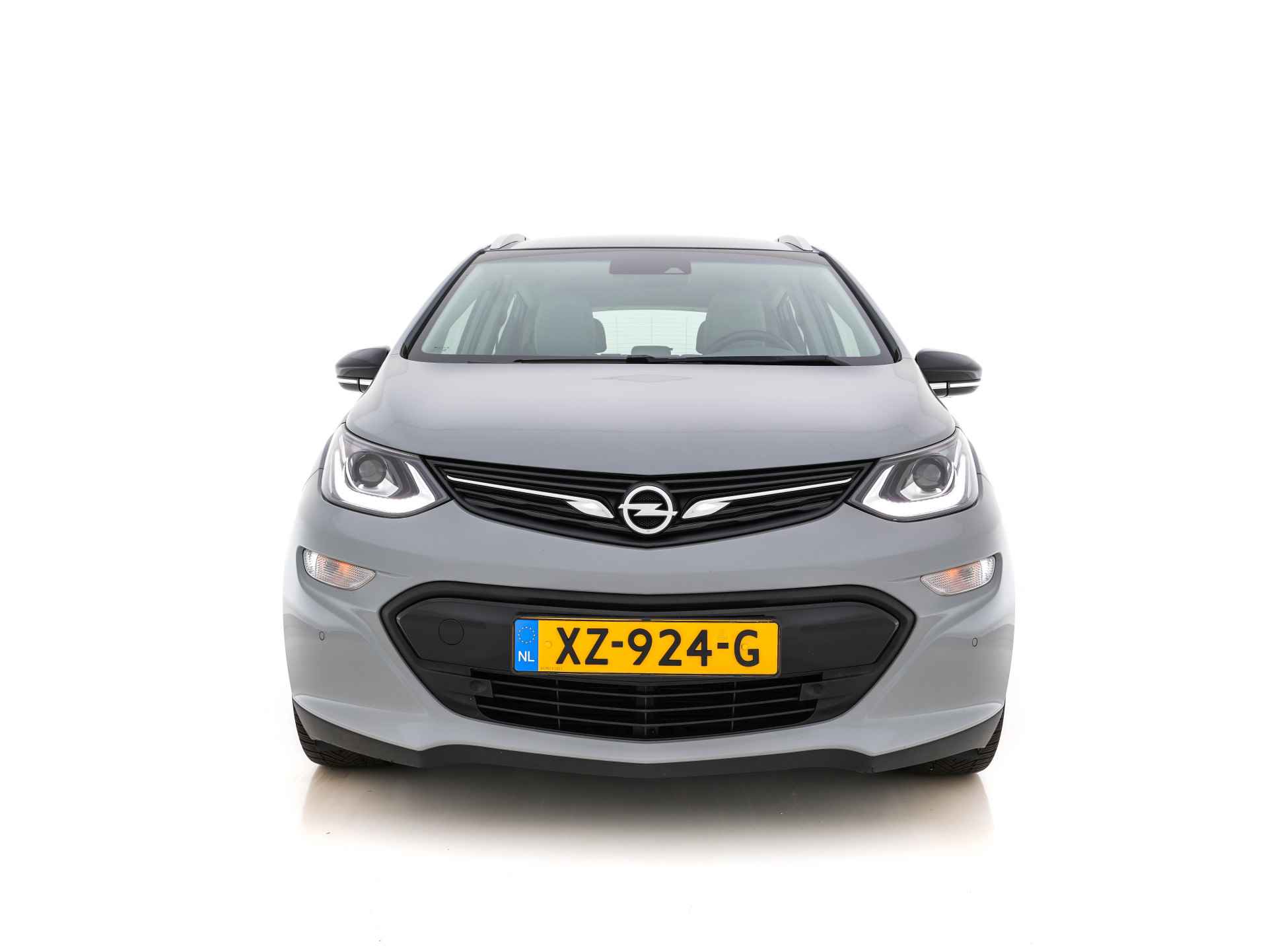 Opel Ampera-E Business Executive 60 kWh (INCL-BTW) *FULL-LED | MICROFIBRE | KEYLESS | DIGI-COCKPIT | LANE-ASSIST | DAB | ECC | PDC | CRUISE | APP-CONNECT | CCS-FASTLOADER | COMFORT-SEATS | 17"ALU* - 2/28