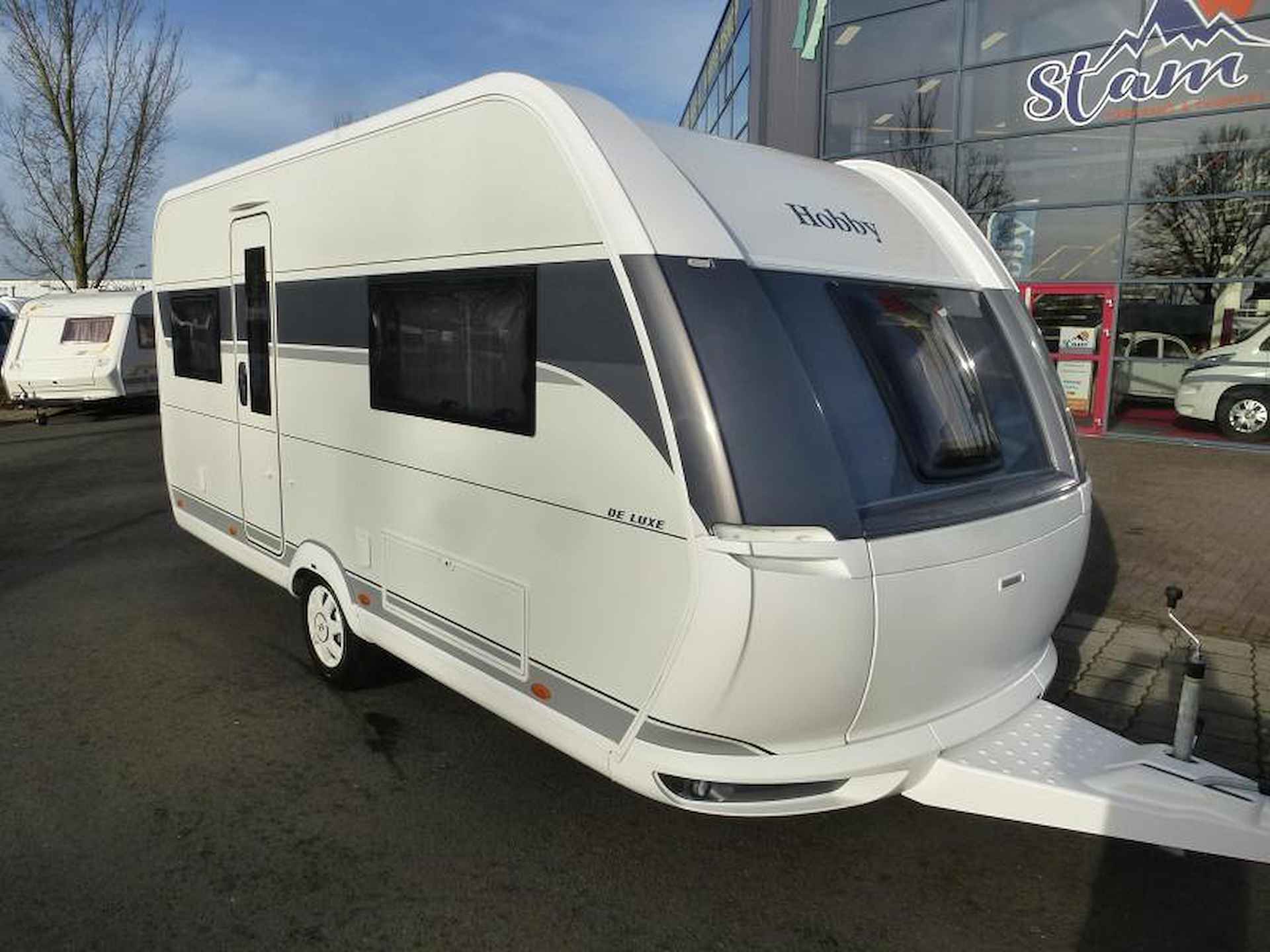 Hobby De Luxe 460 UFE NIEUW 2024 - 3/11