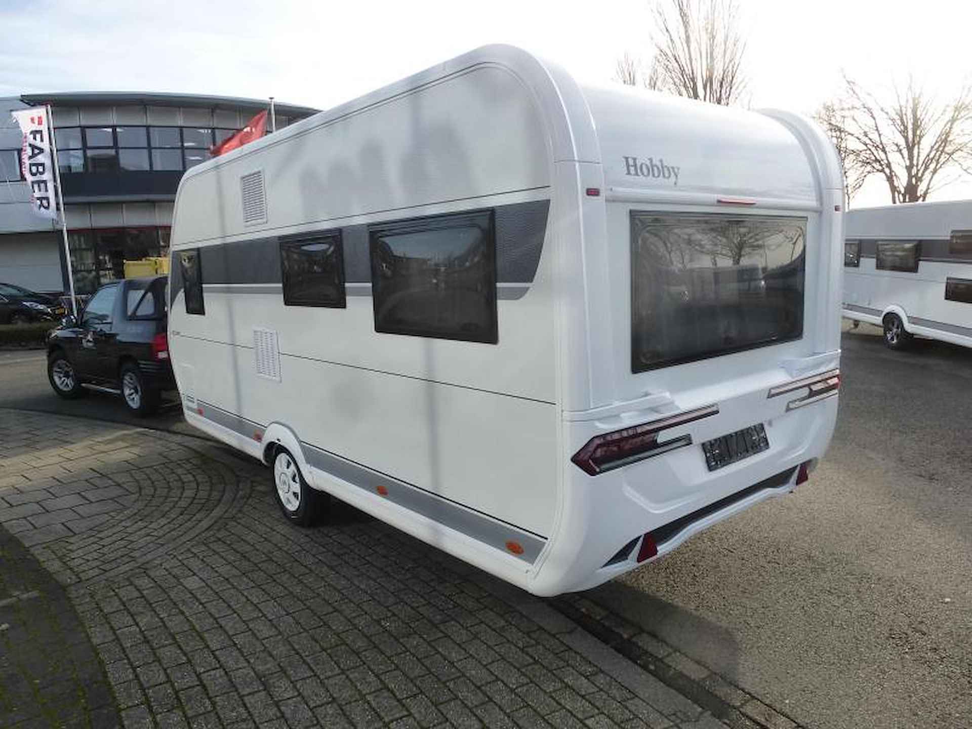 Hobby De Luxe 460 UFE NIEUW 2024 - 5/11