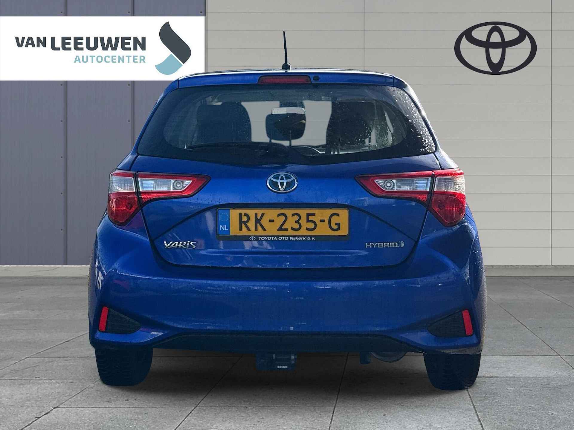 Toyota Yaris 1.5 Hybrid Aspiration - 6/17