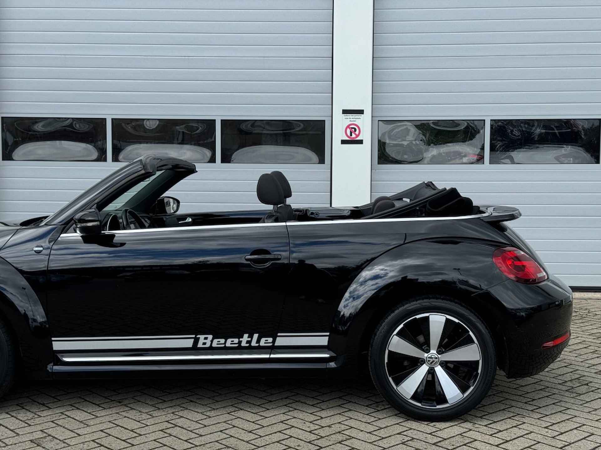 VOLKSWAGEN Beetle 1.2 TSI Sound Bi Xenon Cruise CarPlay Stoelverwarming - 9/29