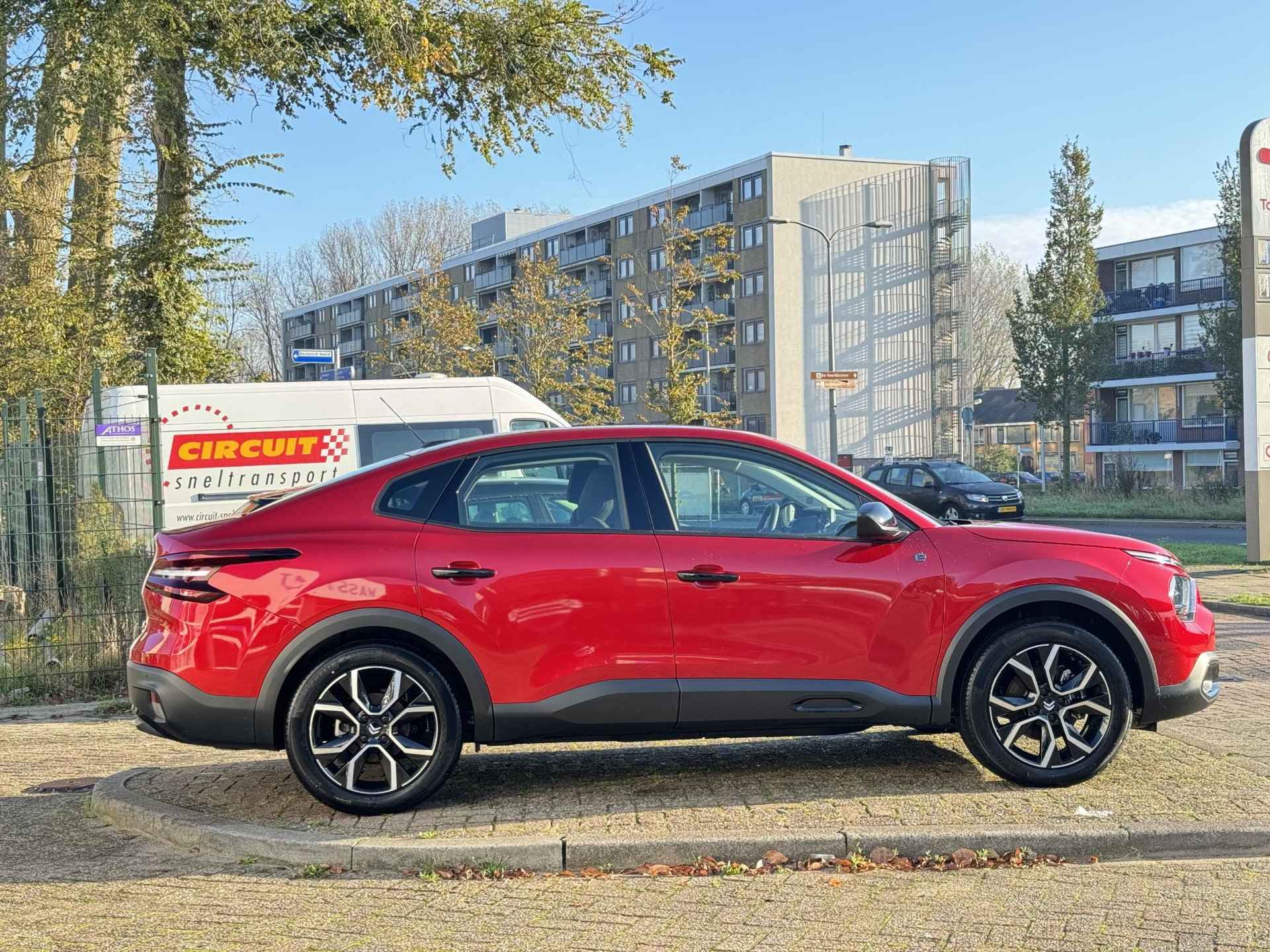 Citroen Ë-C4 X Feel 50 kWh Apple Carplay/Parkeersensoren/GEEN AFLEVERKOSTEN - 5/18