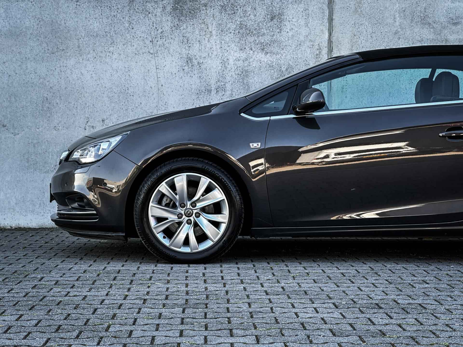 Opel CASCADA 1.4 Turbo ecoFLEX Cosmo - 10/46