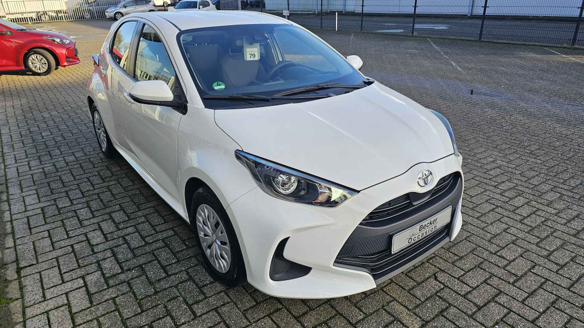 Toyota Yaris 1.0 Comfort NLauto | 1e eigenaar | dealeronderhouden - 8/16