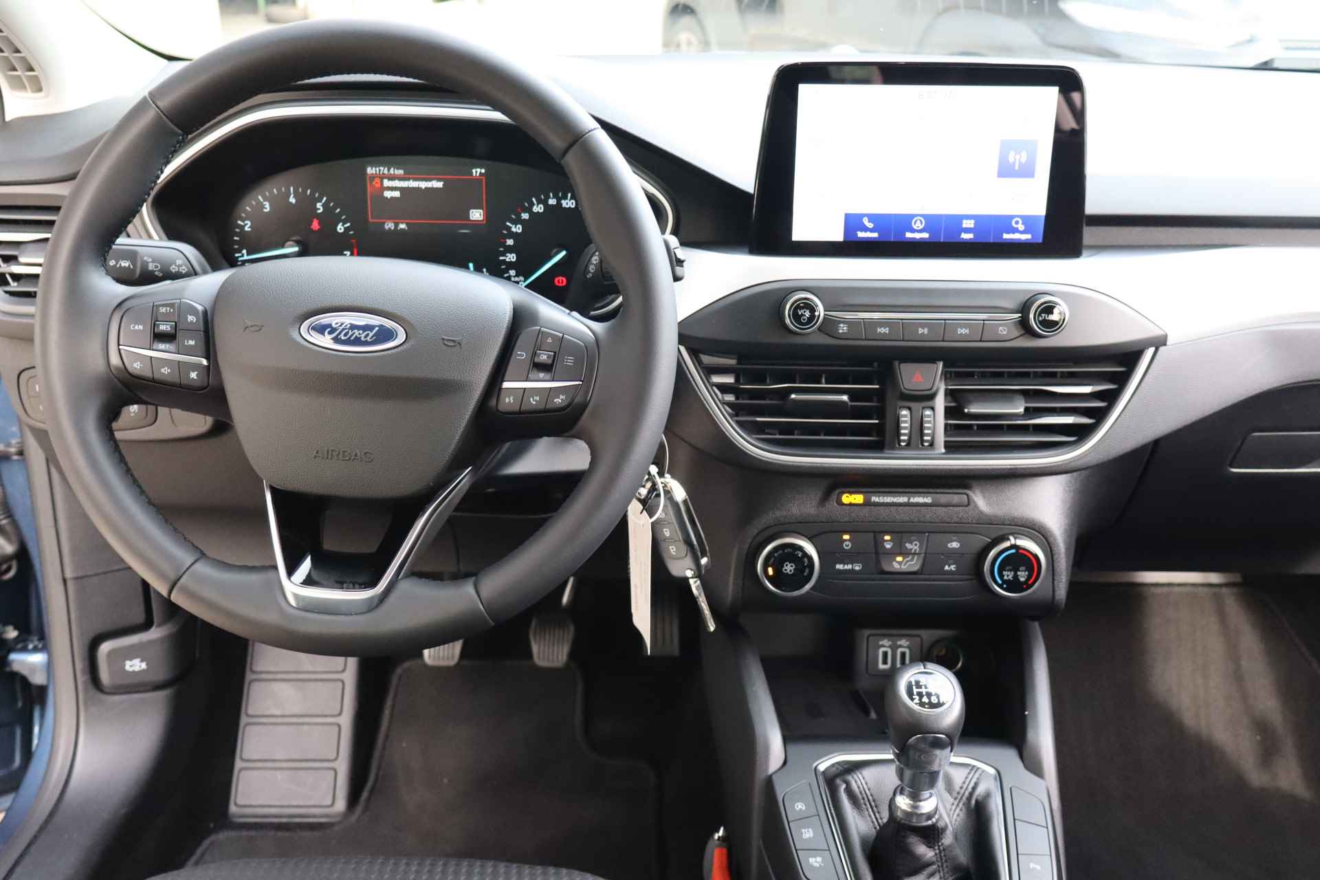 Ford Focus 1.0 EcoBoost Hybrid Trend Edition Business NL-Auto!! Camera I Apple Car-Play -- A.S. ZONDAG GEOPEND VAN 11.00 T/M 15.30 -- - 8/37