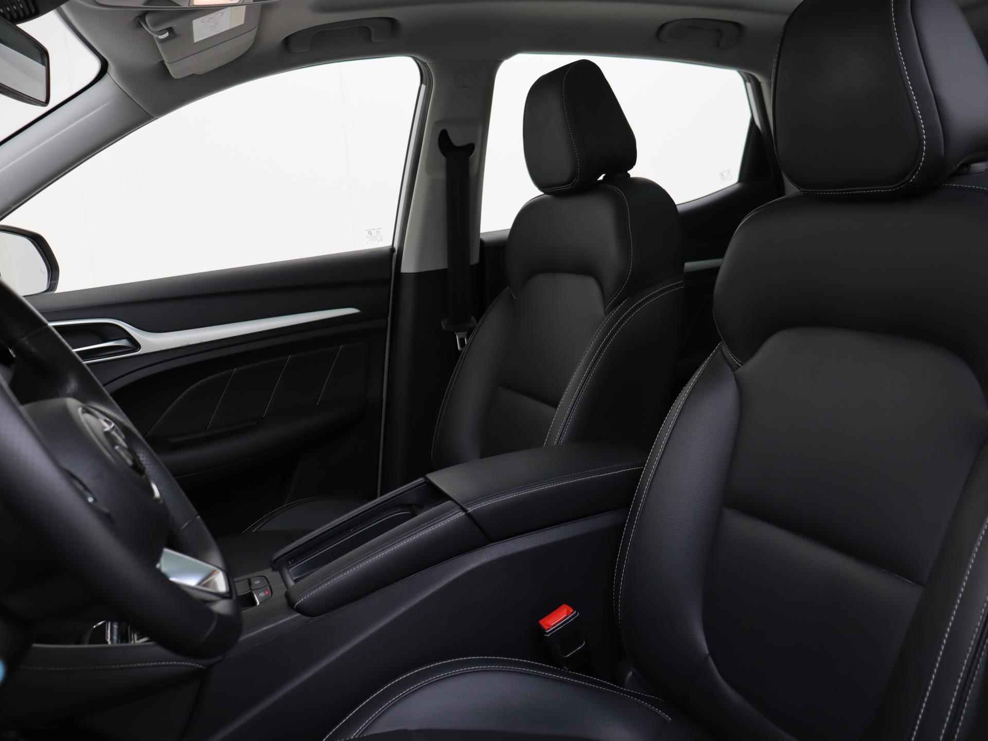 MG ZS EV Luxury | Leder | Panoramadak | Navi | Camera | Apple CarPlay | - 6/32