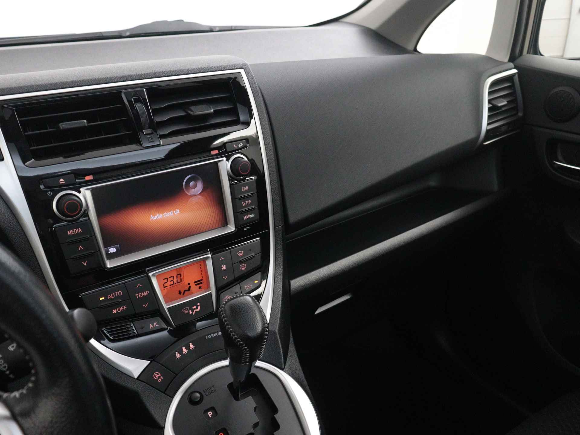 Toyota Verso-S 1.3 VVT-i Trend | Climate Control | Camera | LM Velgen | - 8/39