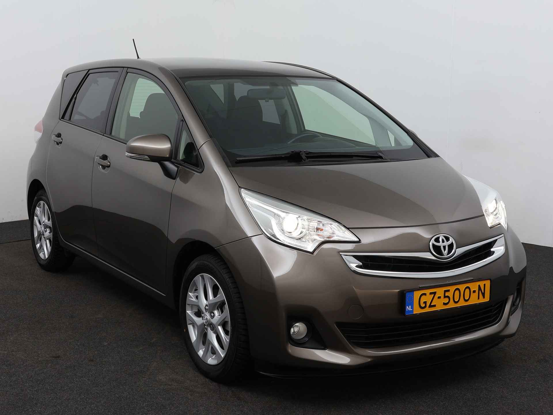 Toyota Verso-S 1.3 VVT-i Trend | Climate Control | Camera | LM Velgen | - 27/39