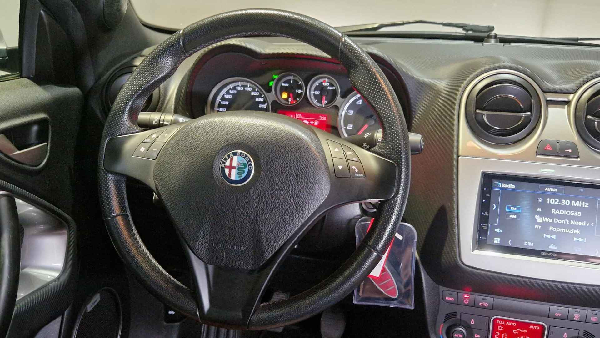 Alfa Romeo MiTo 1.4 T Quadrifoglio Verde | Panoramadak | Carplay | 18 inch - 10/28