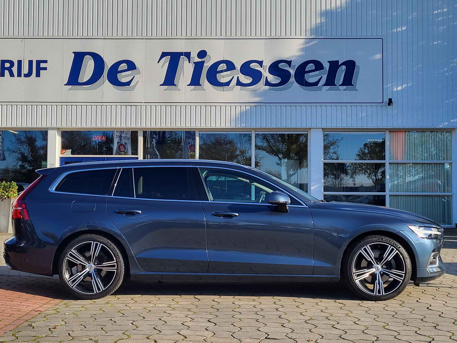 Volvo V60 2.0 B3 Inscription, 19"LM velgen, Trekhaak, - 6/38