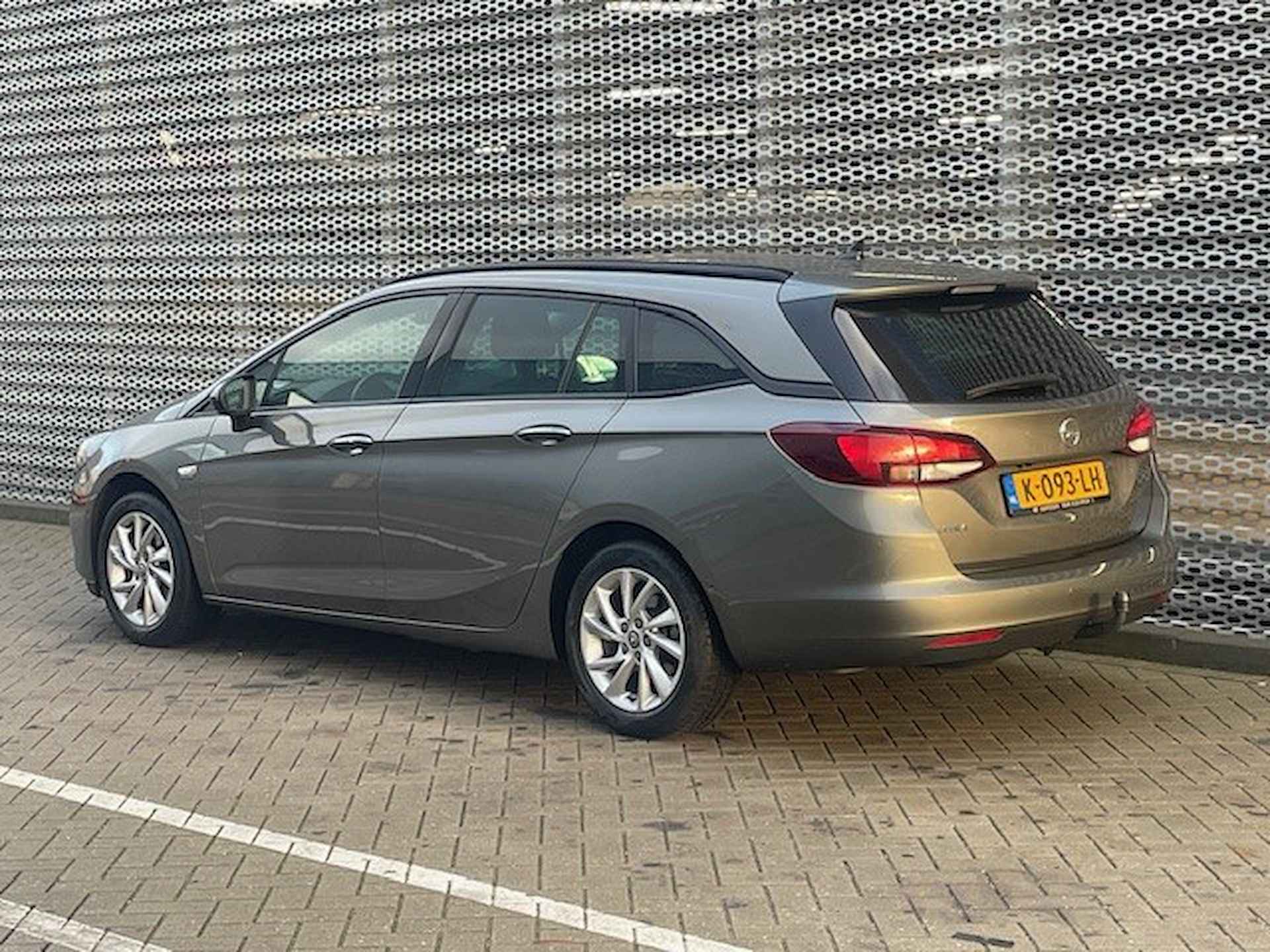 Opel Astra Sports Tourer 1.2 130PK Business Elegance Comfort Stoelen | Schuif/kantel dak | Dodehoek bewaking | Trekhaak | - 6/37