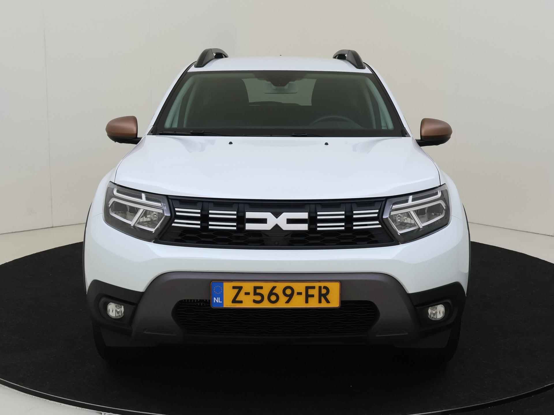 Dacia Duster 1.0 TCe 100 ECO-G Essential | Stoelverwarming | Parkeersensoren - 10/26