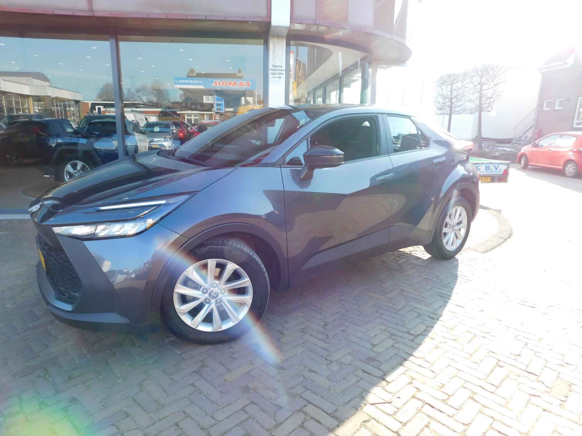 Toyota C-HR 1.8 Hybrid 140 Active | BSM | Navigatie | - 7/52