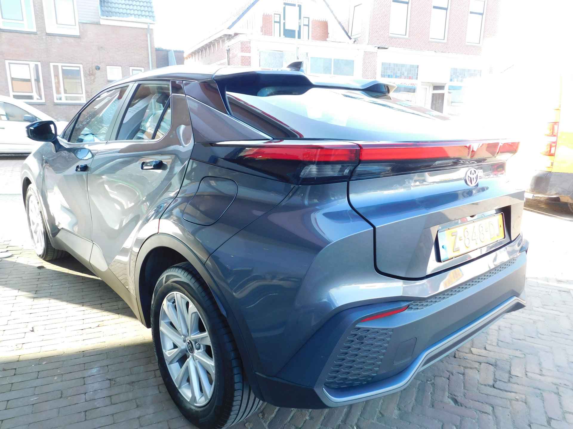 Toyota C-HR 1.8 Hybrid 140 Active | BSM | Navigatie | - 43/52