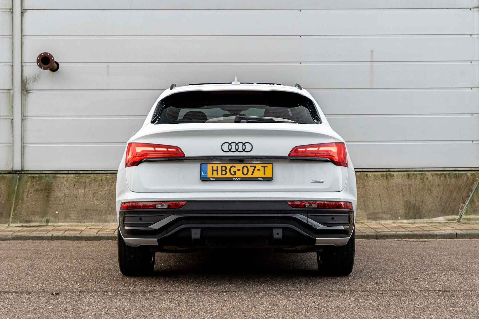 Audi Q5 Sportback 55 TFSIe 367pk S Edition | Panoramadak | Tour Pakket | Luchtvering | Trekhaak - 10/53