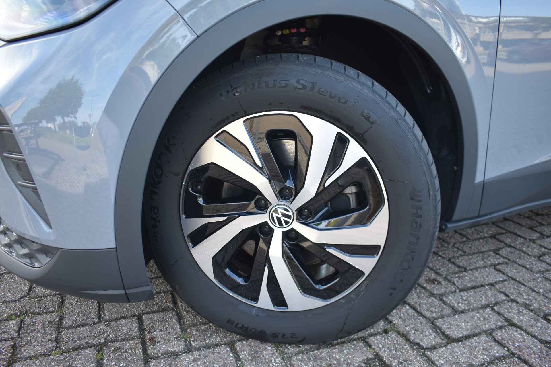 Volkswagen ID.4 Pure 52 kWh | ADAPT. CRUISE | PARKEERSENSOREN | APP CONNECT | 18 INCH - 8/33