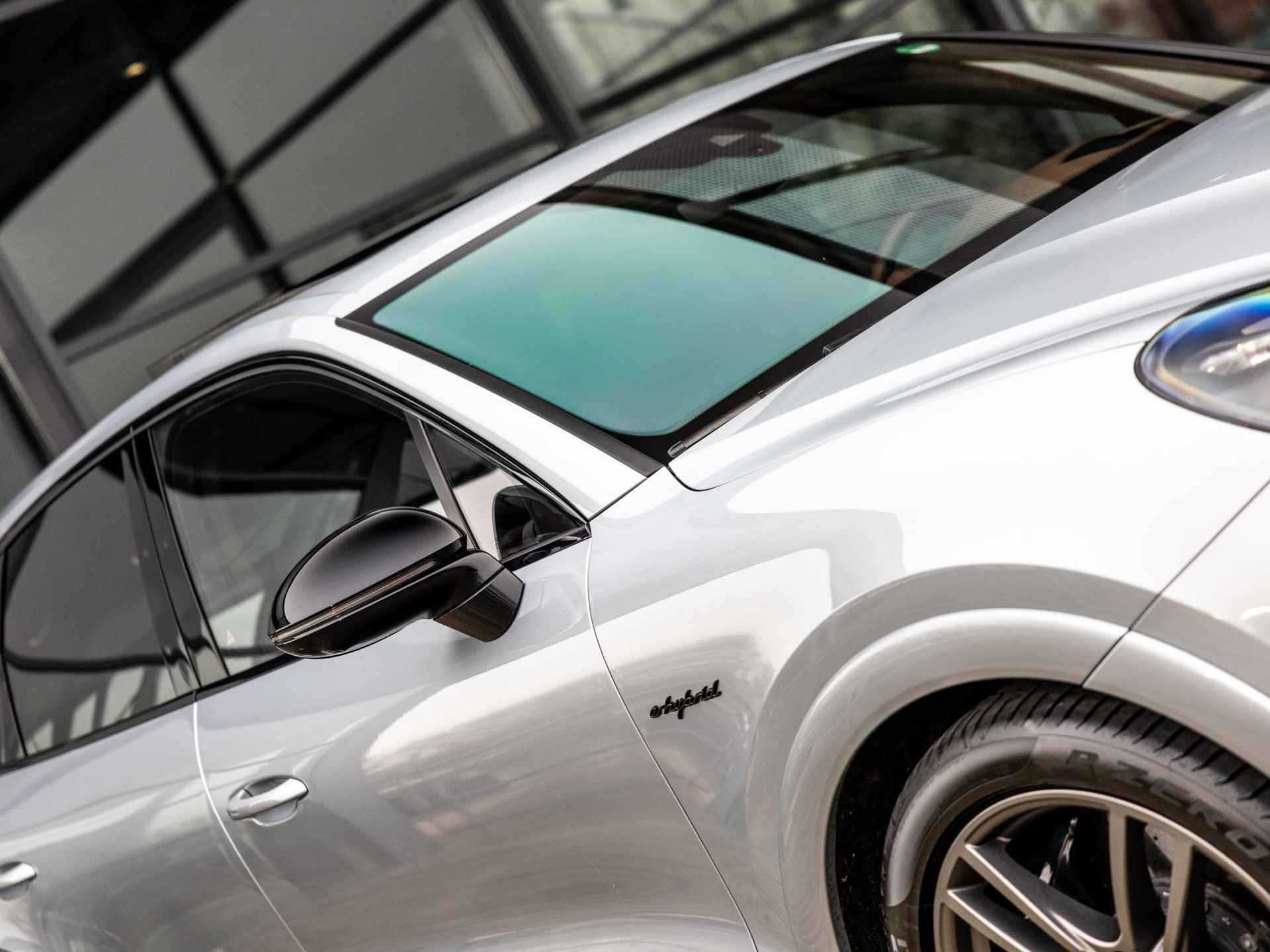 Porsche Cayenne 4.0 Turbo S E-Hybrid | SPORTDESIGN | SPORTCHRONO | PDLS+ | ACHTERASBESTURING | PASM | 1E EIGENAAR | SOFTCLOSE | NL AUTO | KERAMISCH | LUCHTVERING | BOSE | STOELVENTILATIE | PORSCHE INNO DRIVE | ADAPTIVE CRUISE CONTROL | 18-WEG STOELEN | - 49/51