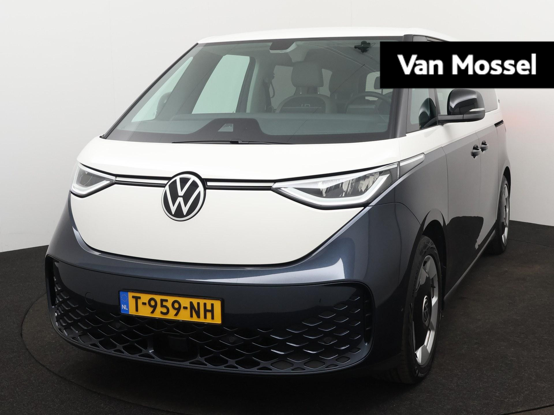 Volkswagen ID. Buzz 1st 77kWh | Automaat | Trekhaak | Stoelverwarming | Navigatie | App connect | Two-tone | Airco | 5 zitplaatsen |